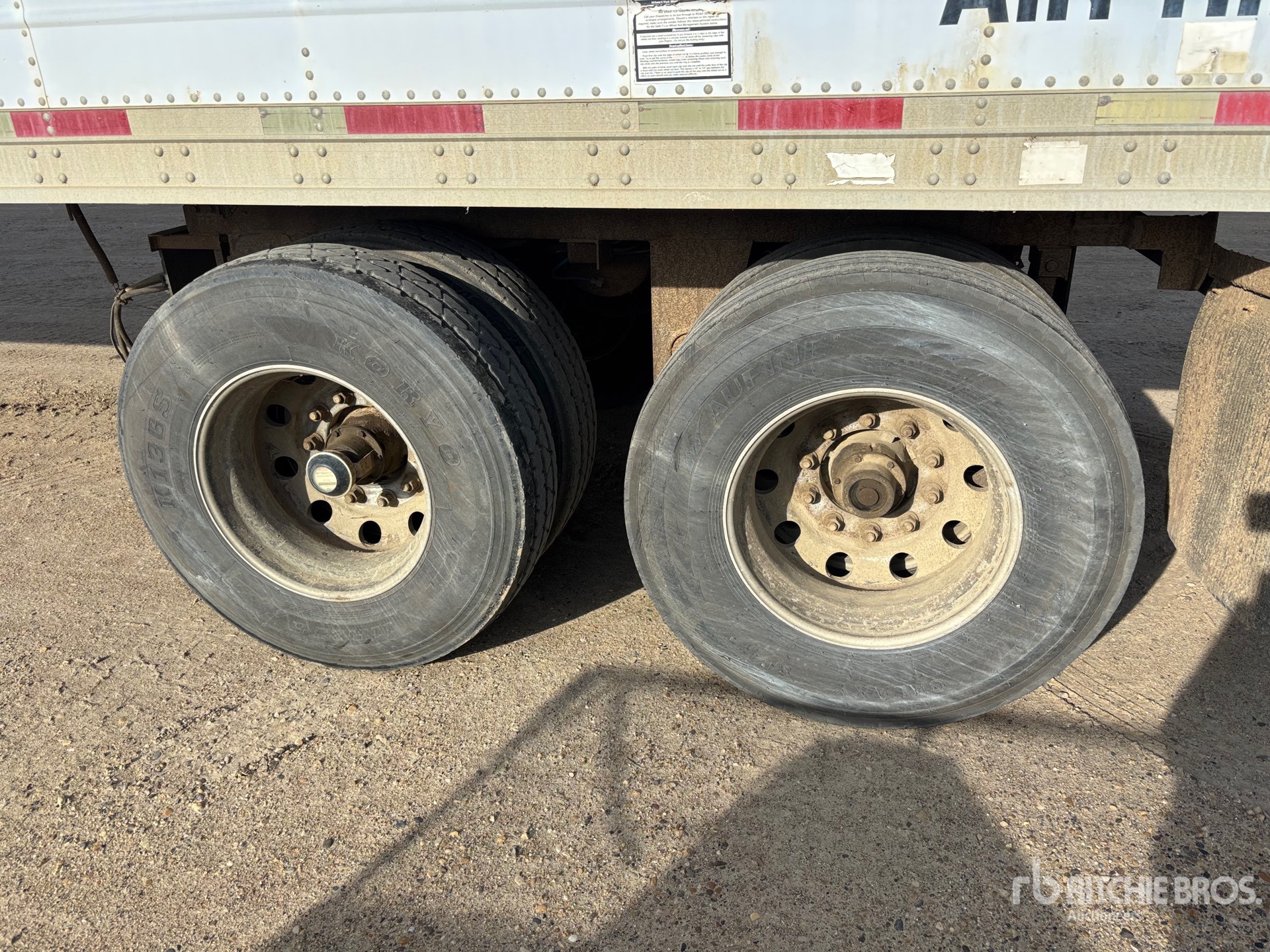 1998 Great Dane 53 FT X 102 IN T/A
