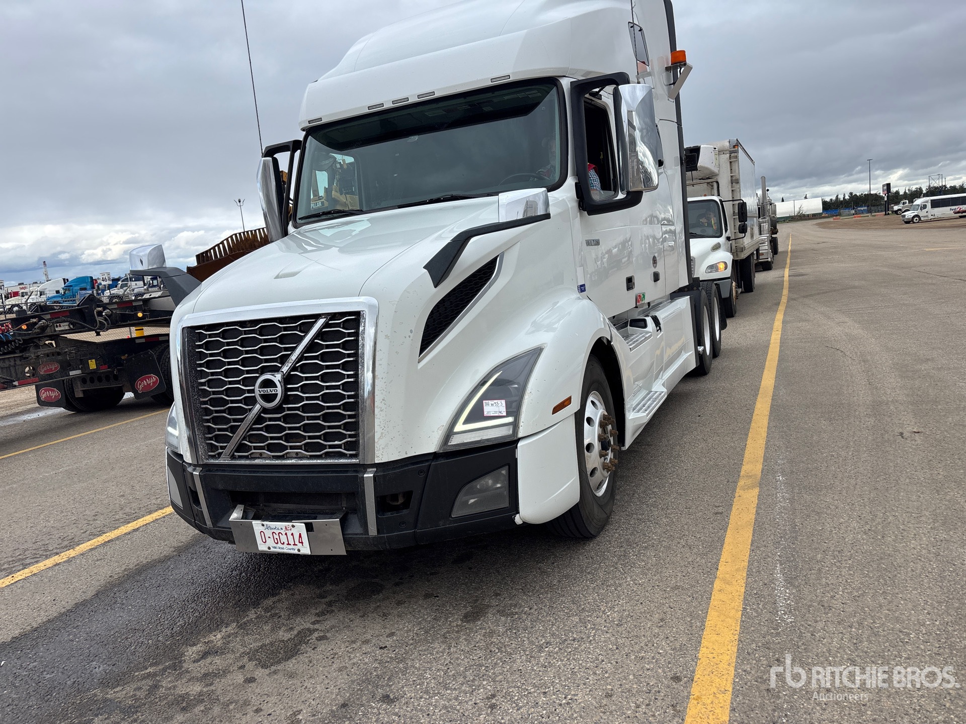 2021 Volvo VNL