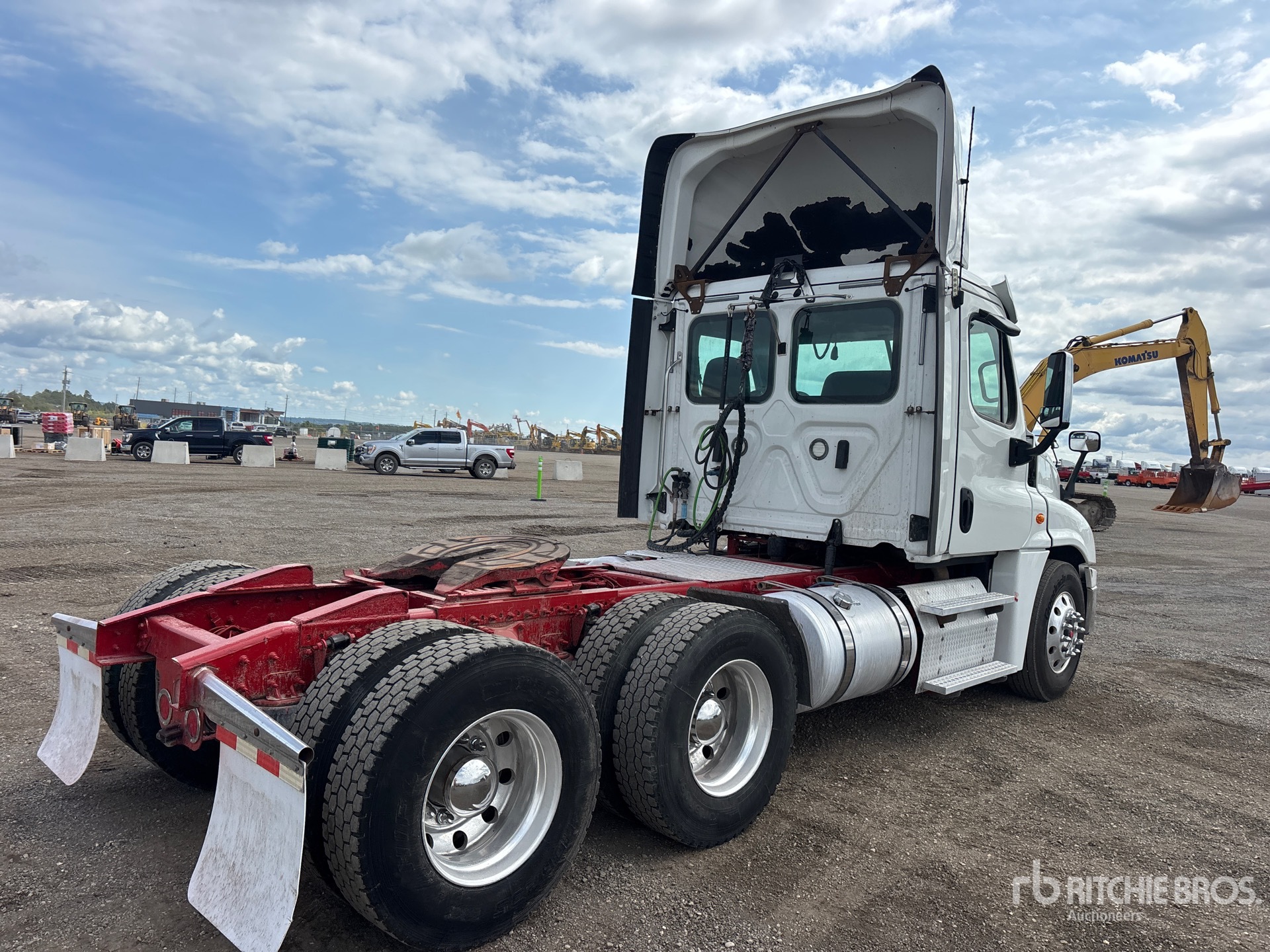 2018 Freightliner CASCADIA 125
