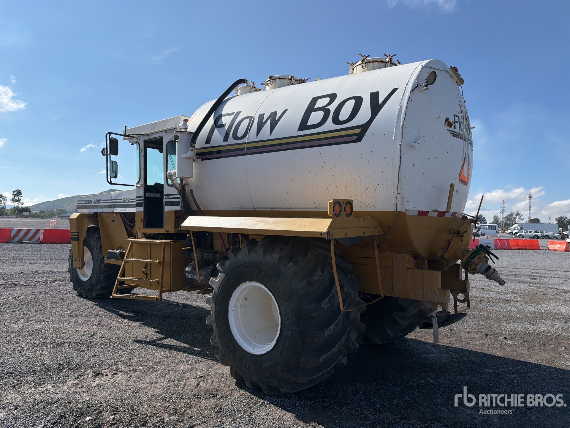 1985 Terra-Gator TG002