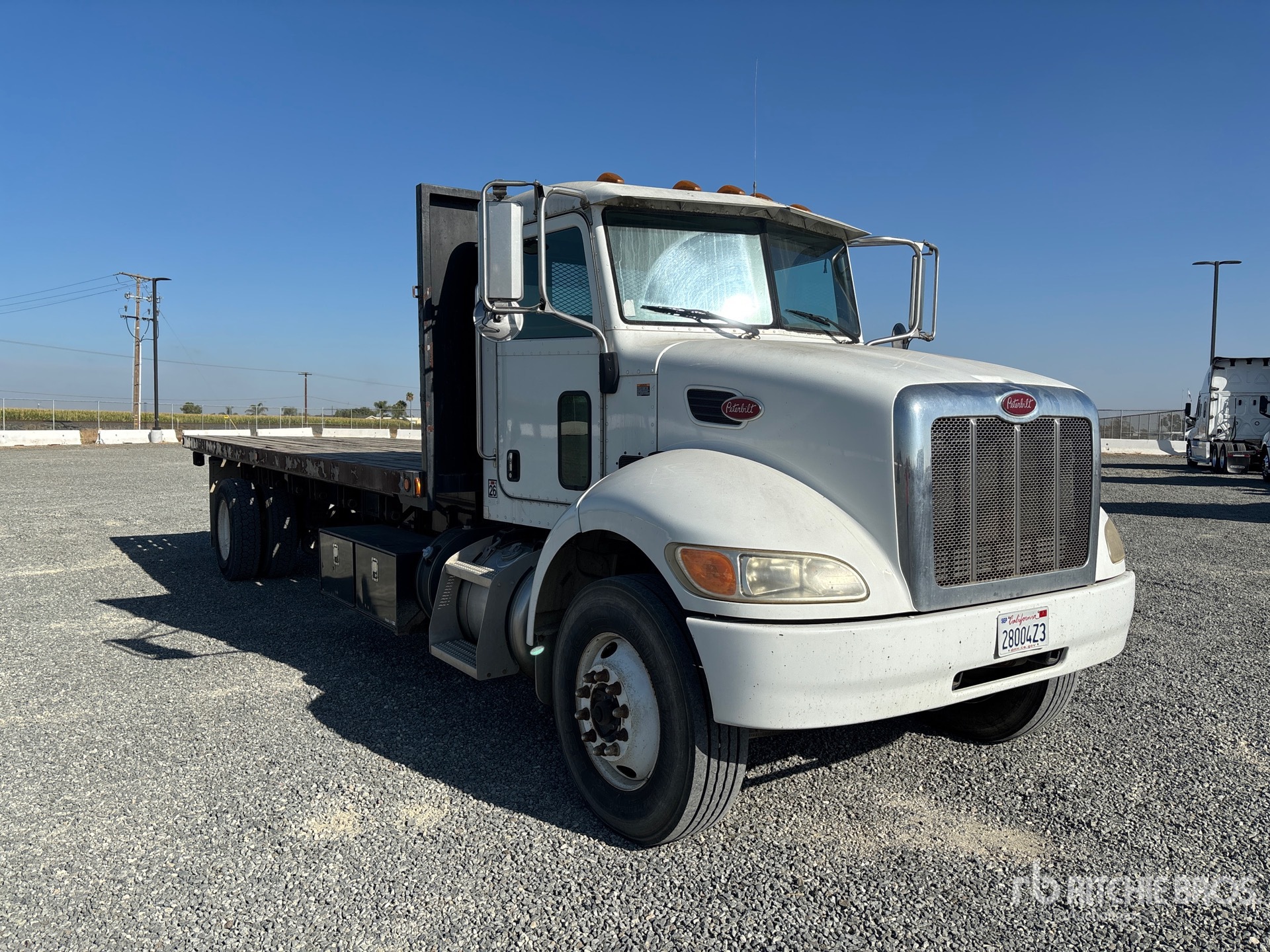 2014 Peterbilt 337