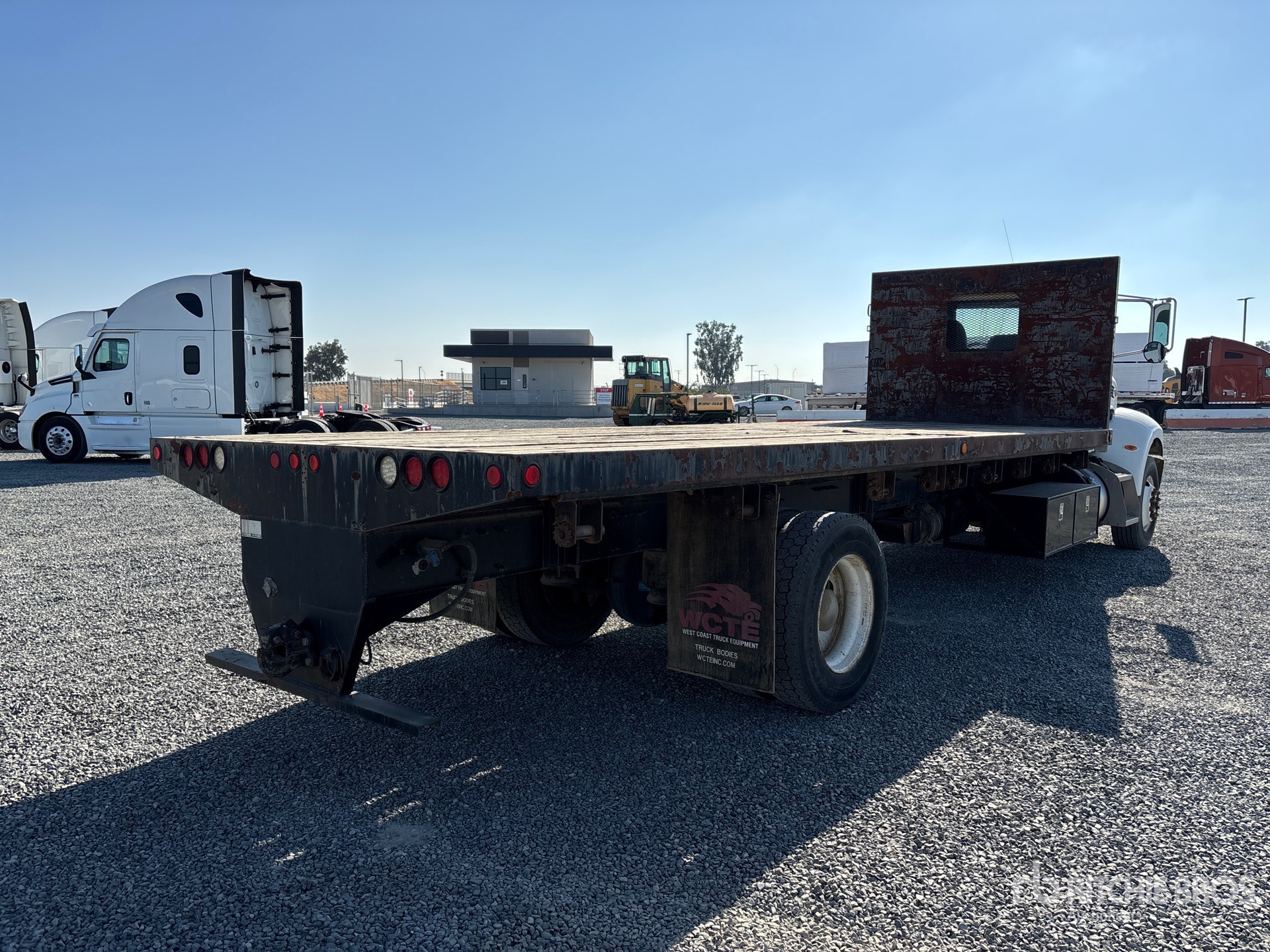 2014 Peterbilt 337