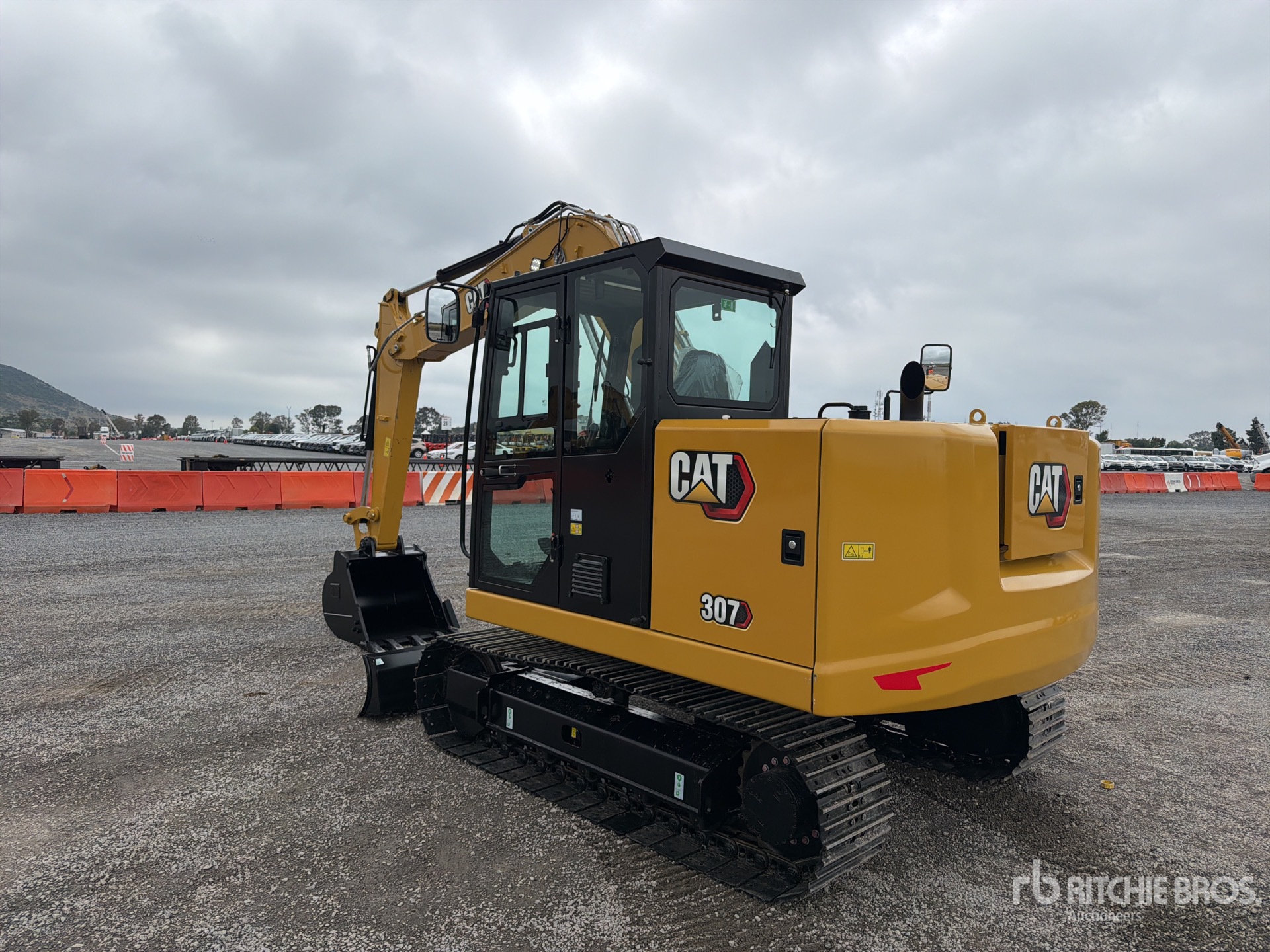 2026 Caterpillar 307