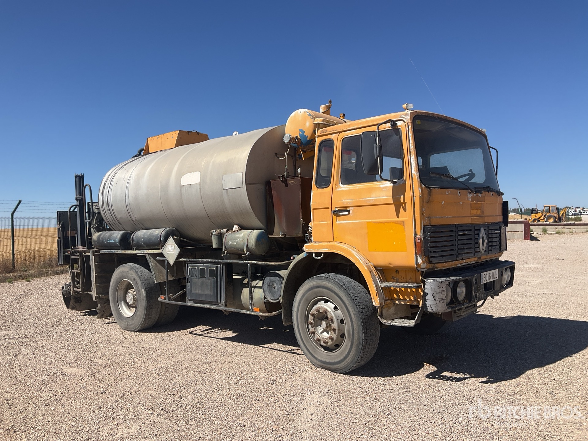 1986 Renault G290