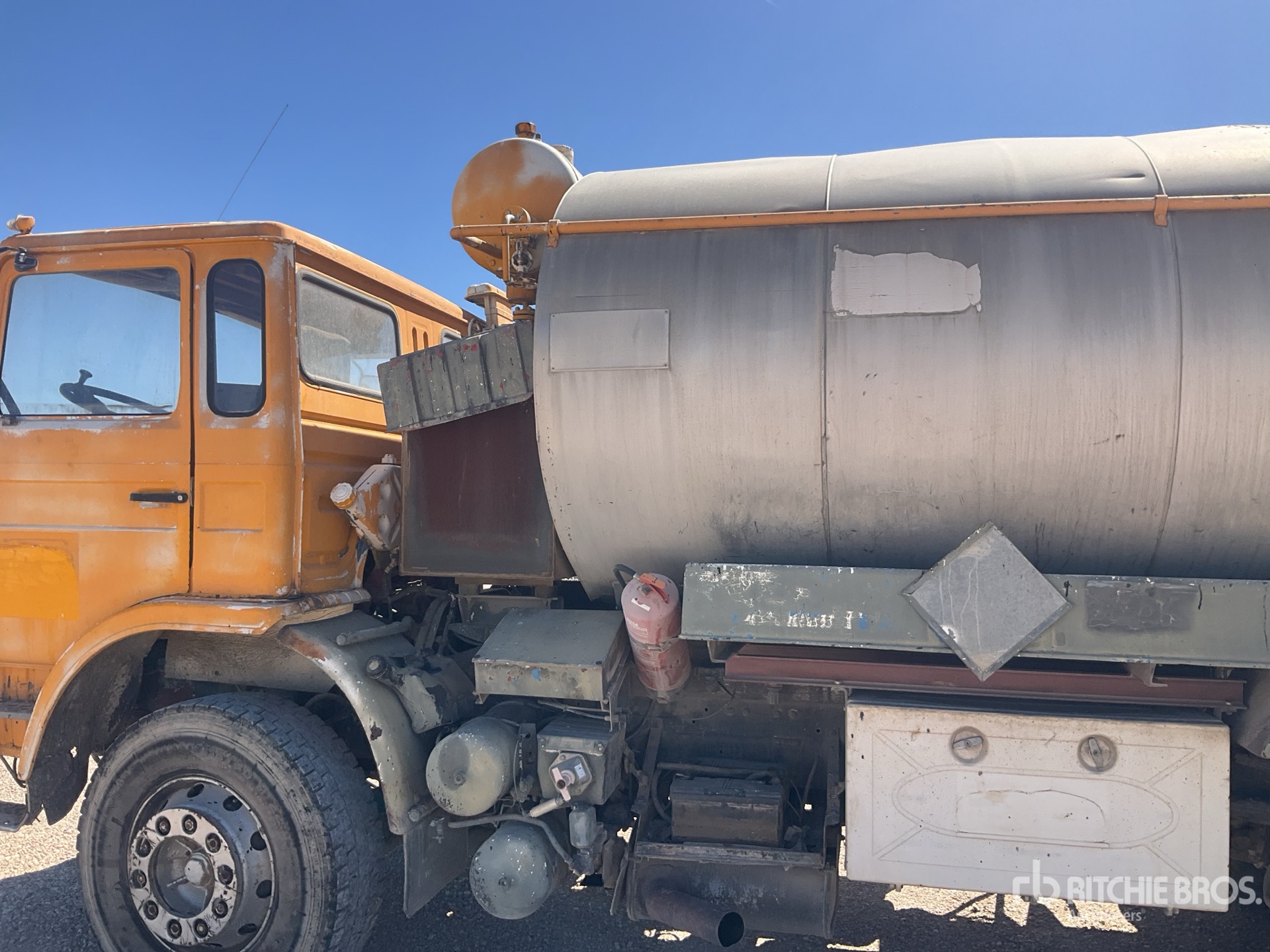 1986 Renault G290