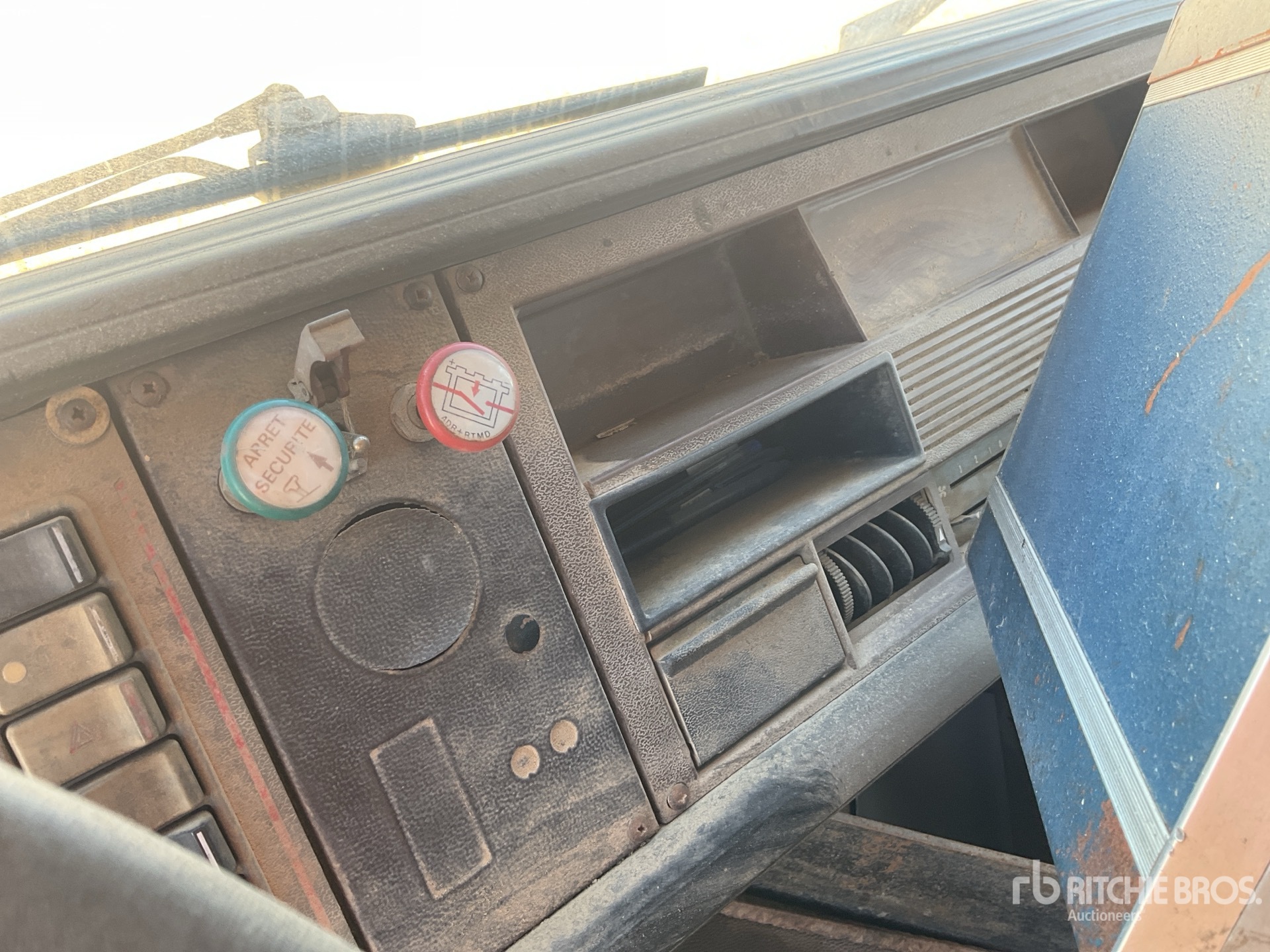 1986 Renault G290