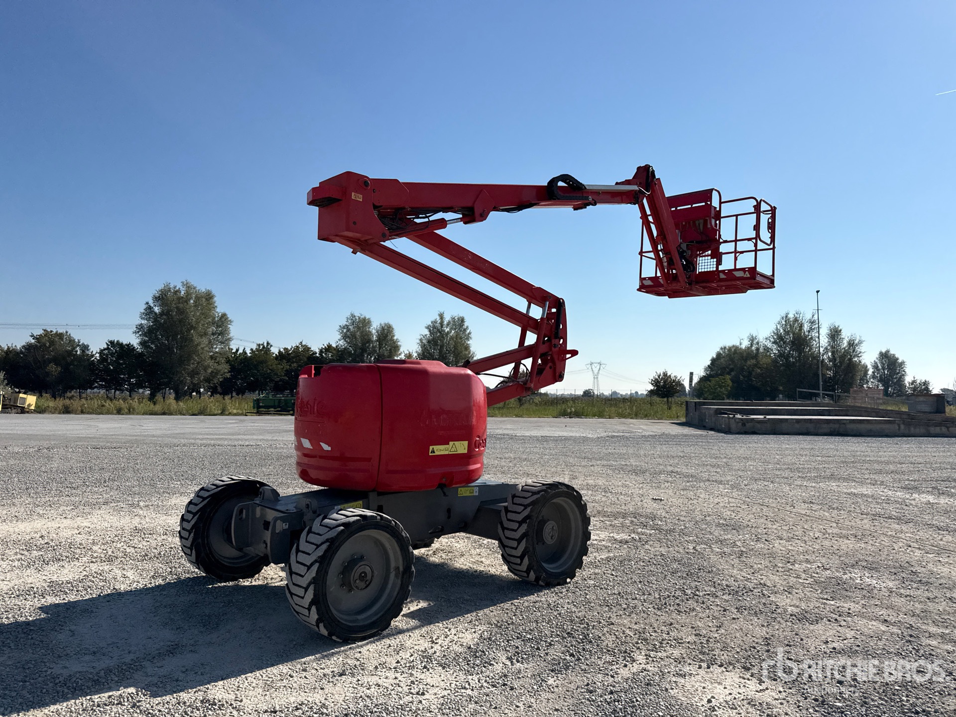 2011 Genie Z-45/25