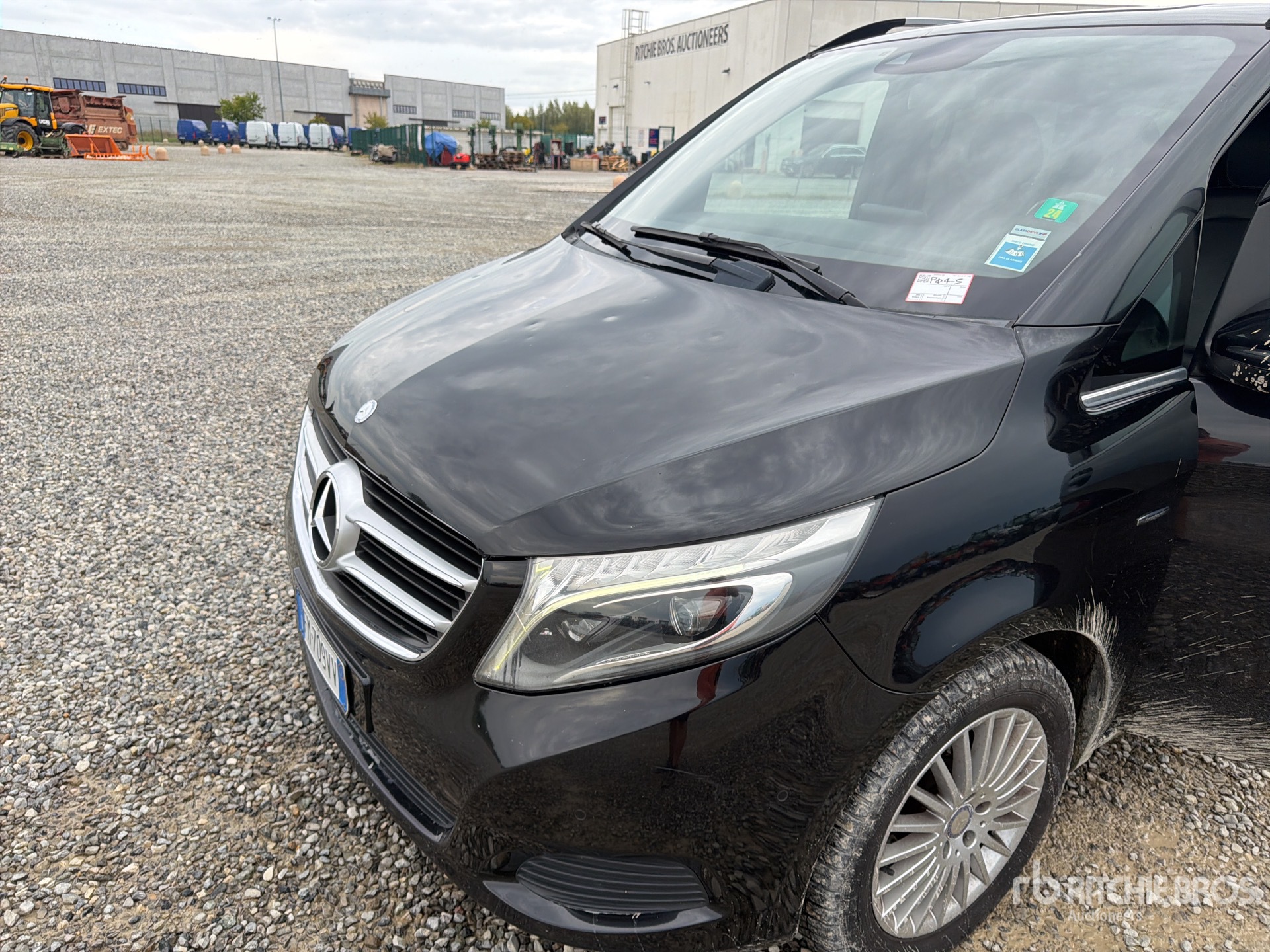 2017 Mercedes-Benz V 200