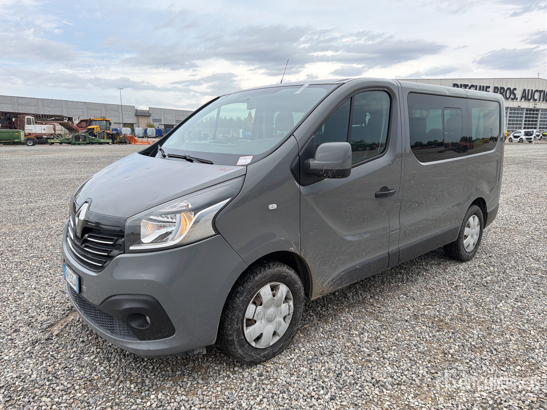 Photo of 2019 Renault TRAFIC