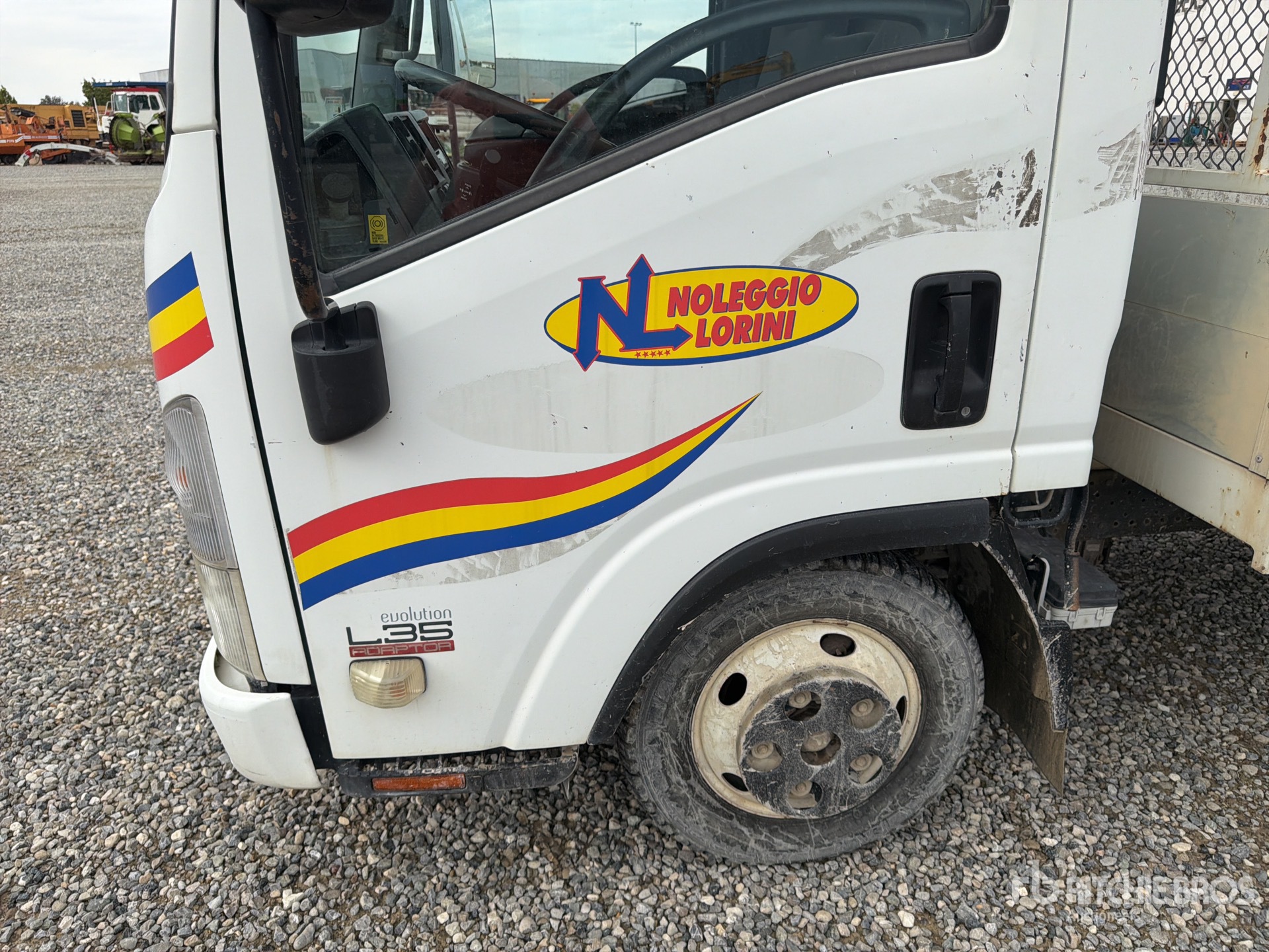 2015 Isuzu N1R85