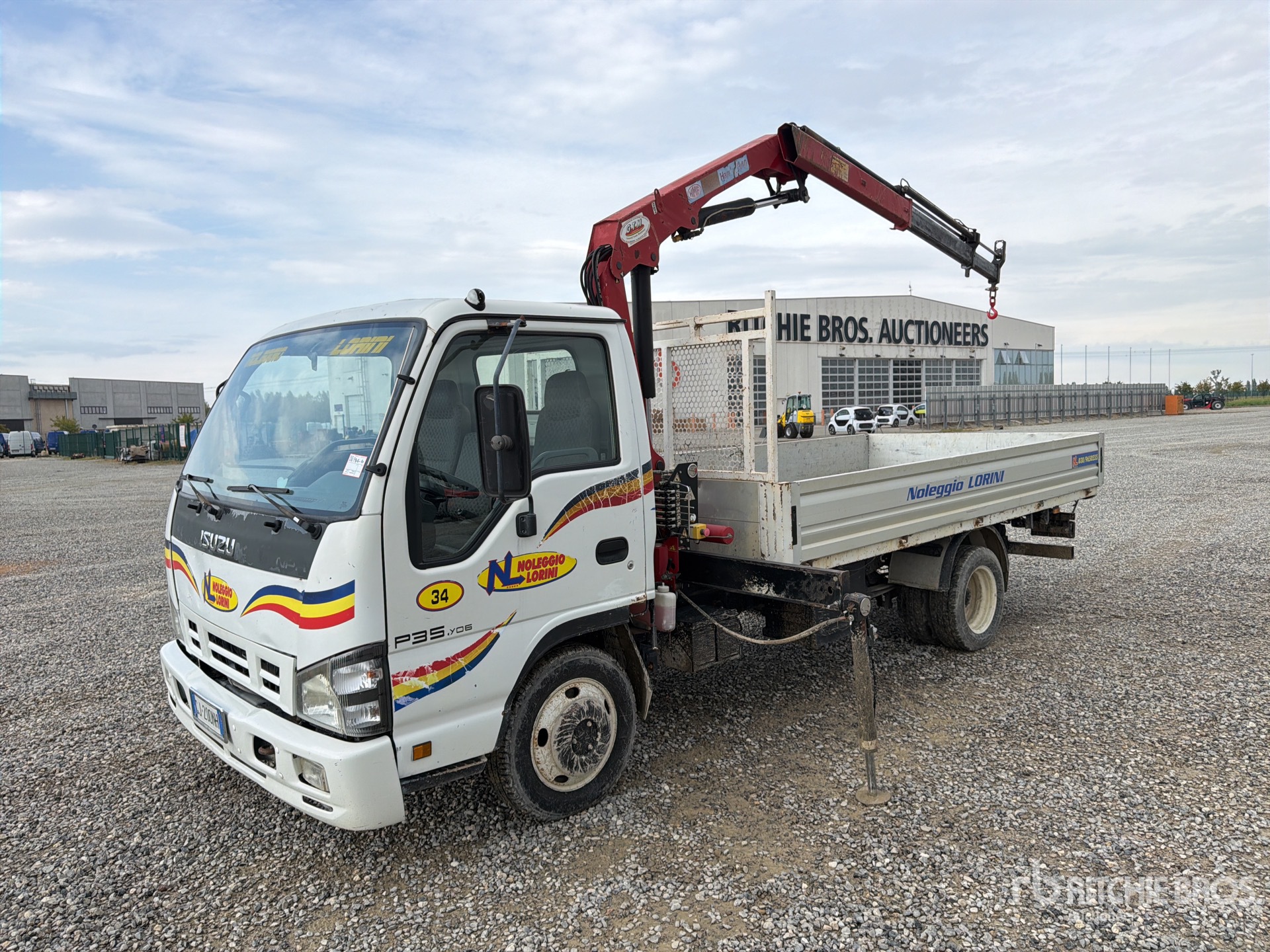 2006 Isuzu NPR77