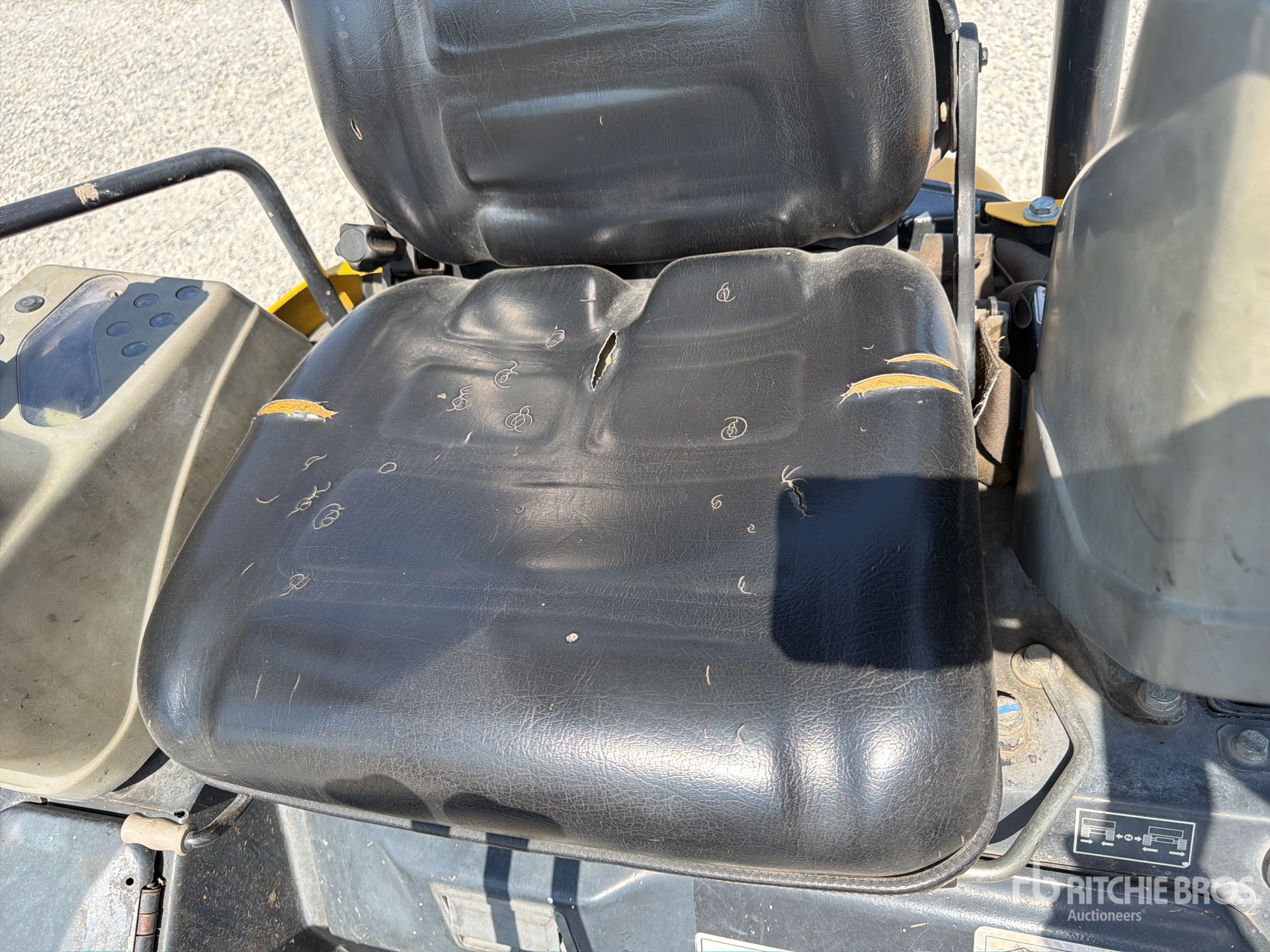2015 Yanmar VIO17