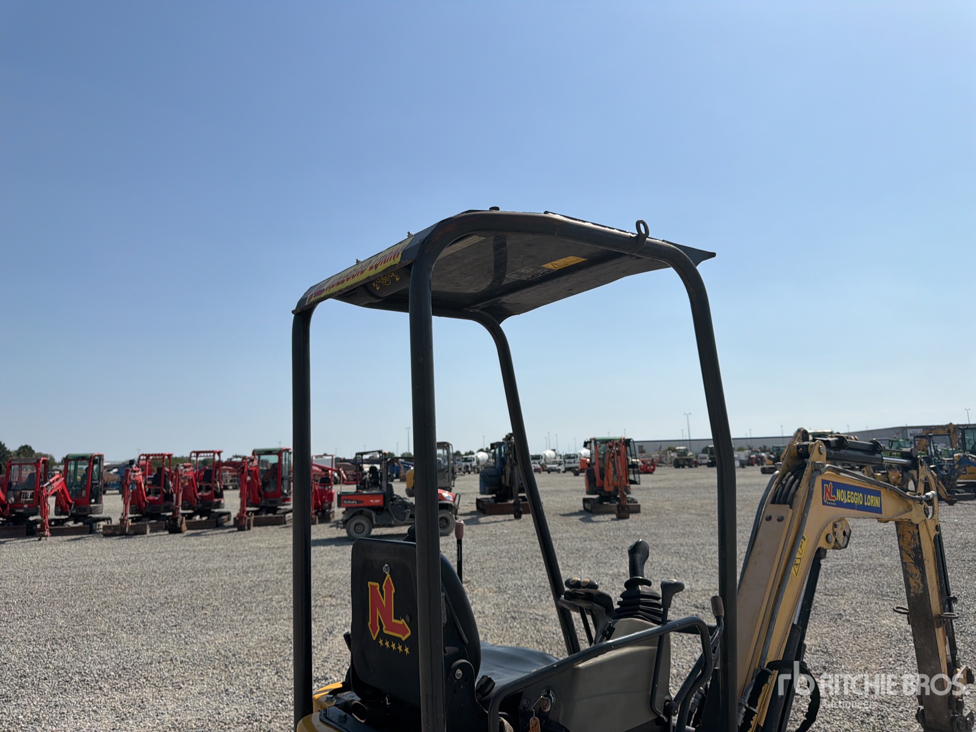 2015 Yanmar VIO17