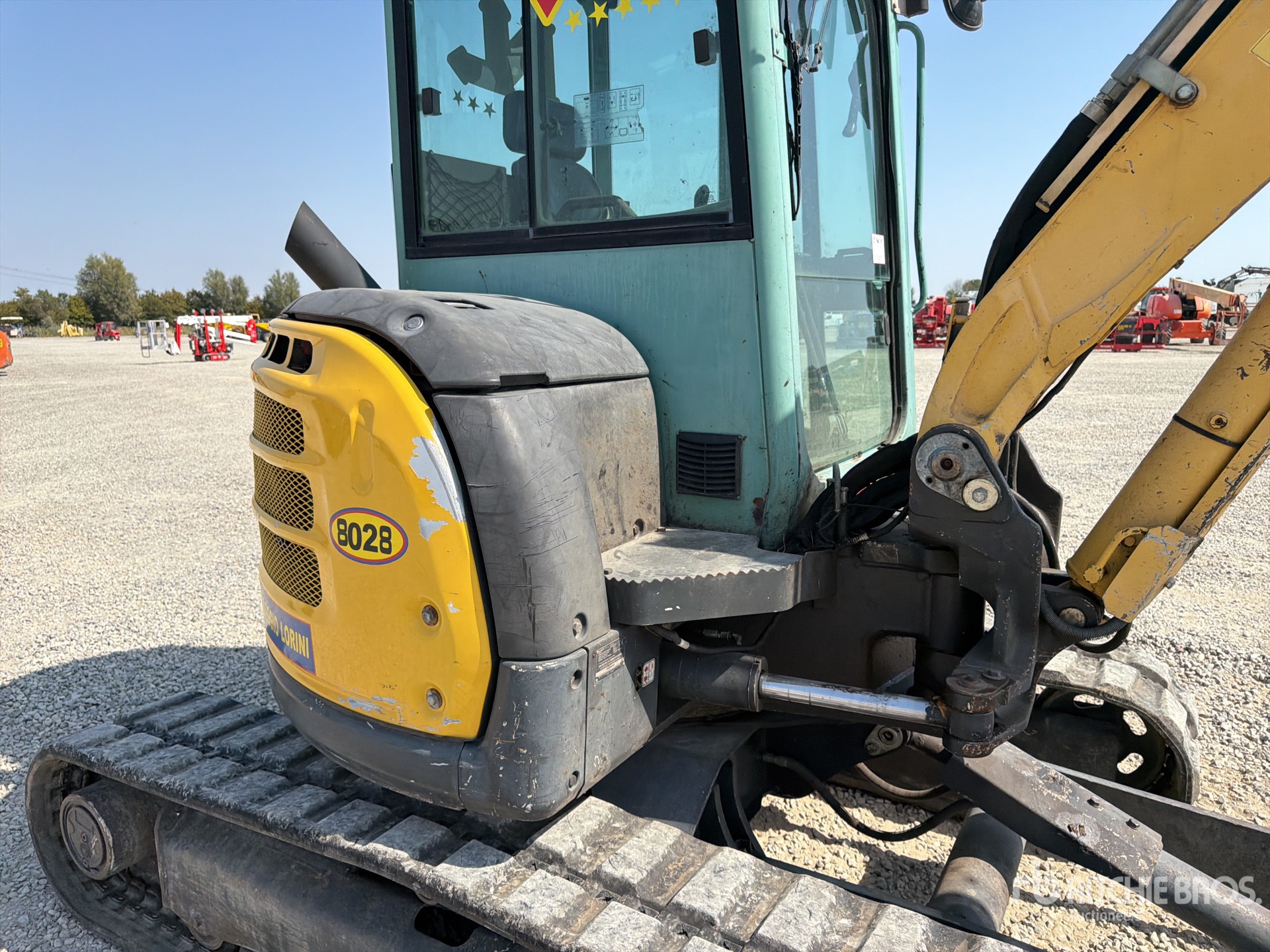 2014 Yanmar VIO50-U