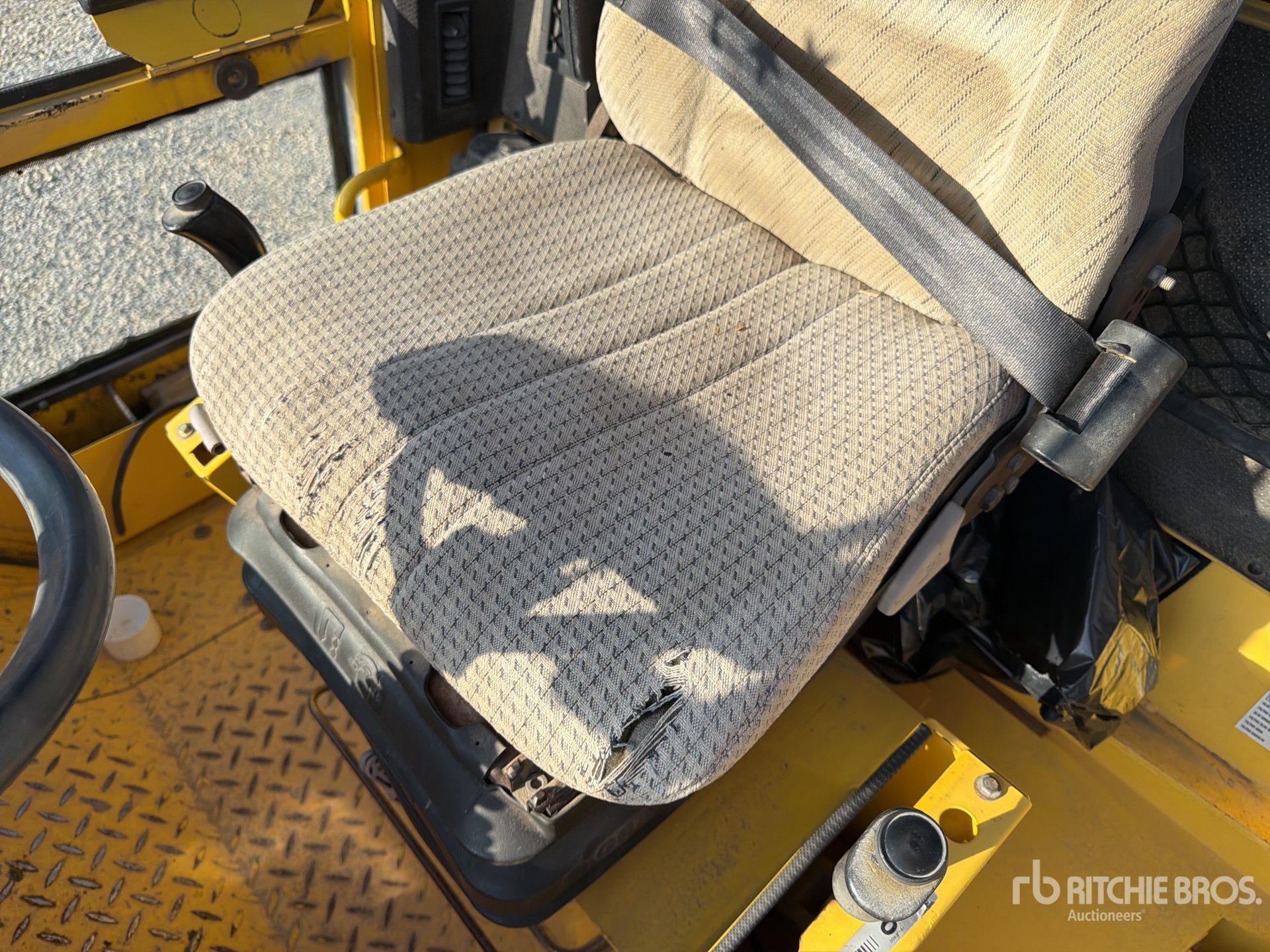 2005 Bomag BW144AD-2