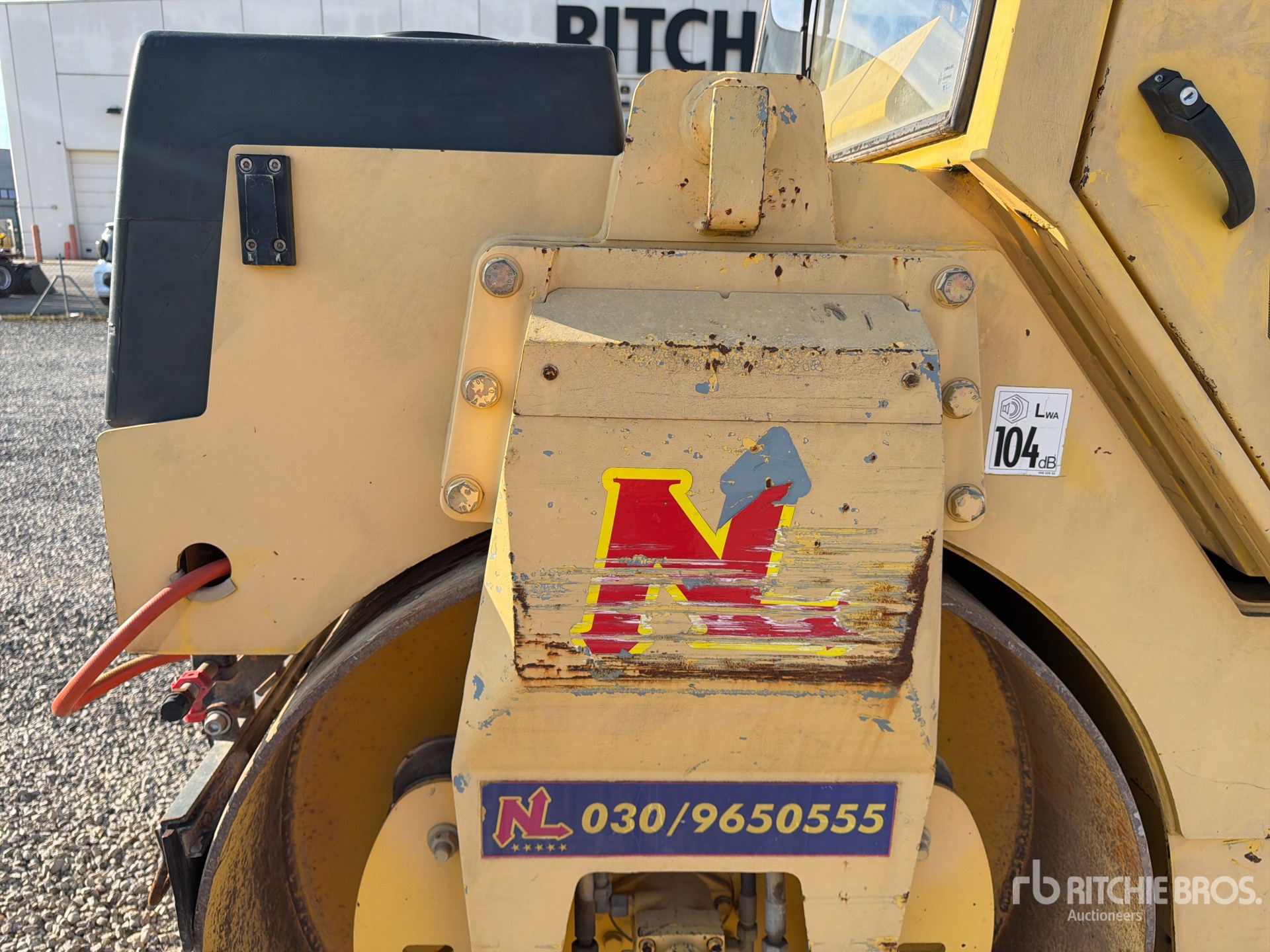 2005 Bomag BW144AD-2
