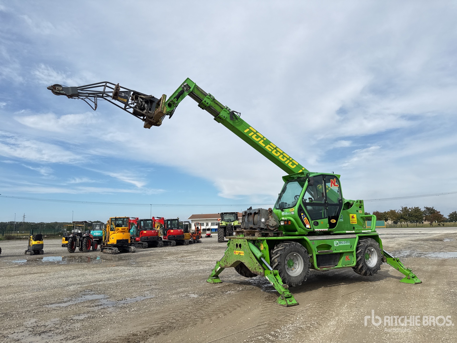 Photo of 2011 Merlo ROTO 38-16S