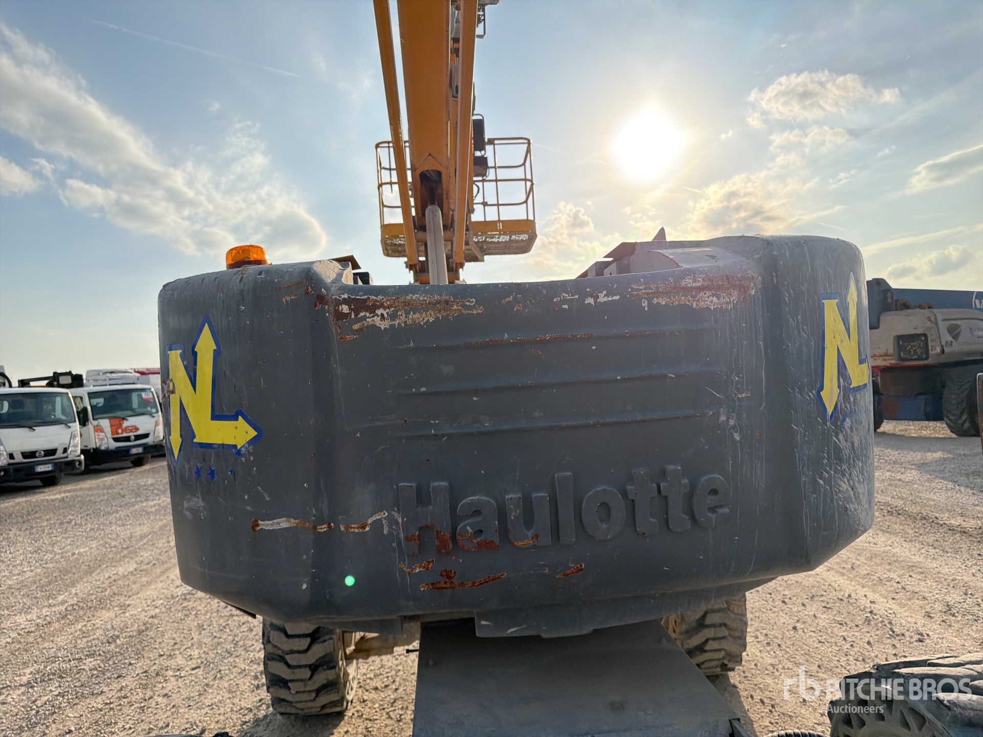 2016 Haulotte HA16RT