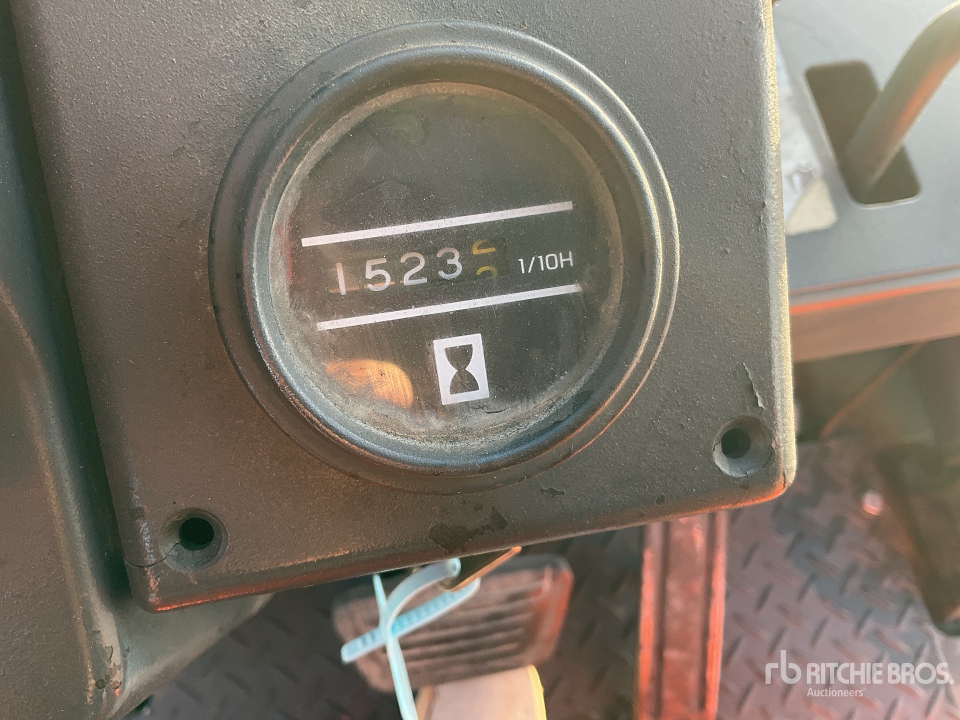 Photo of 1992 Nissan EH01A15U