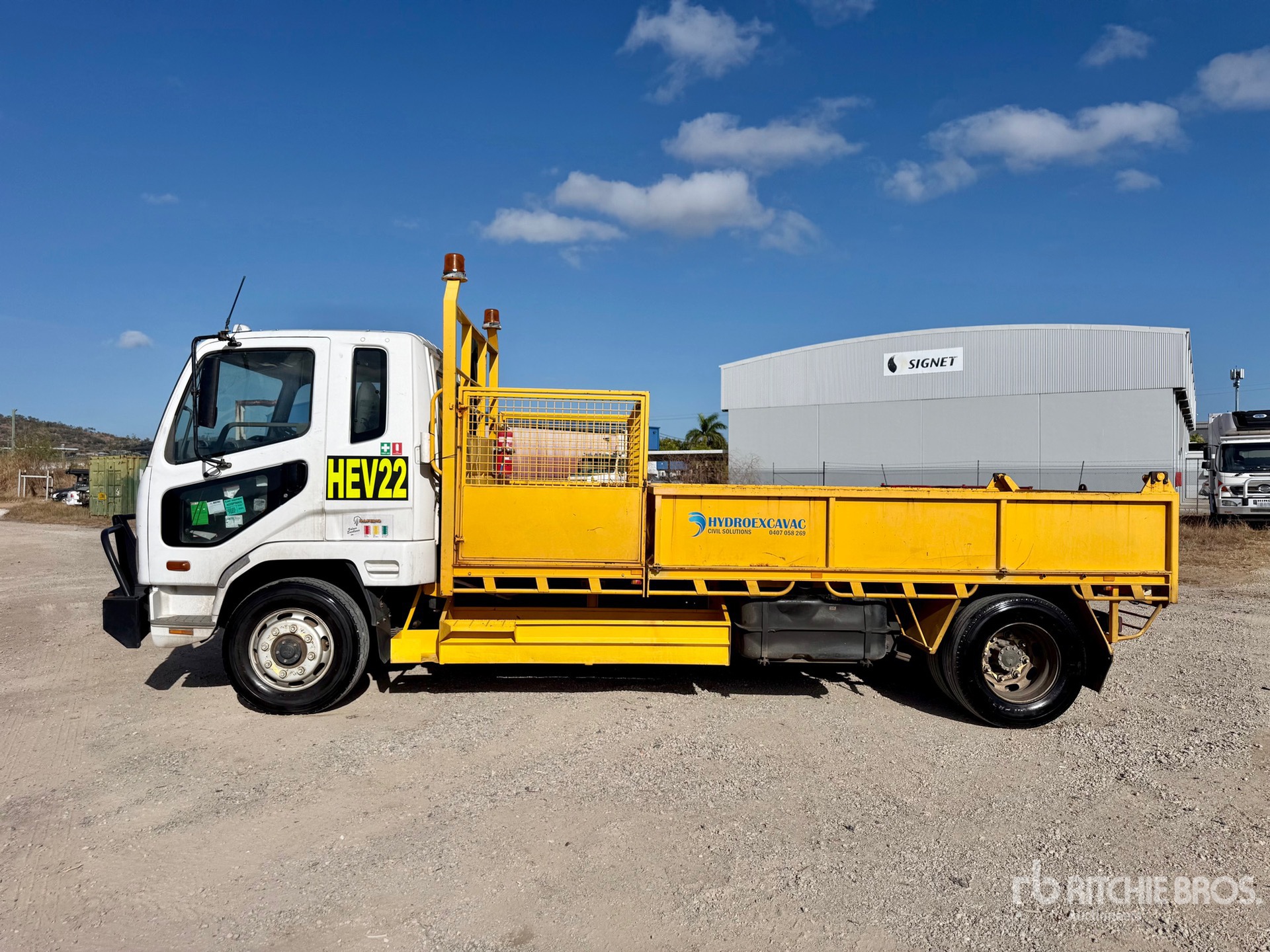 2008 Mitsubishi FM 600 FIGHTER