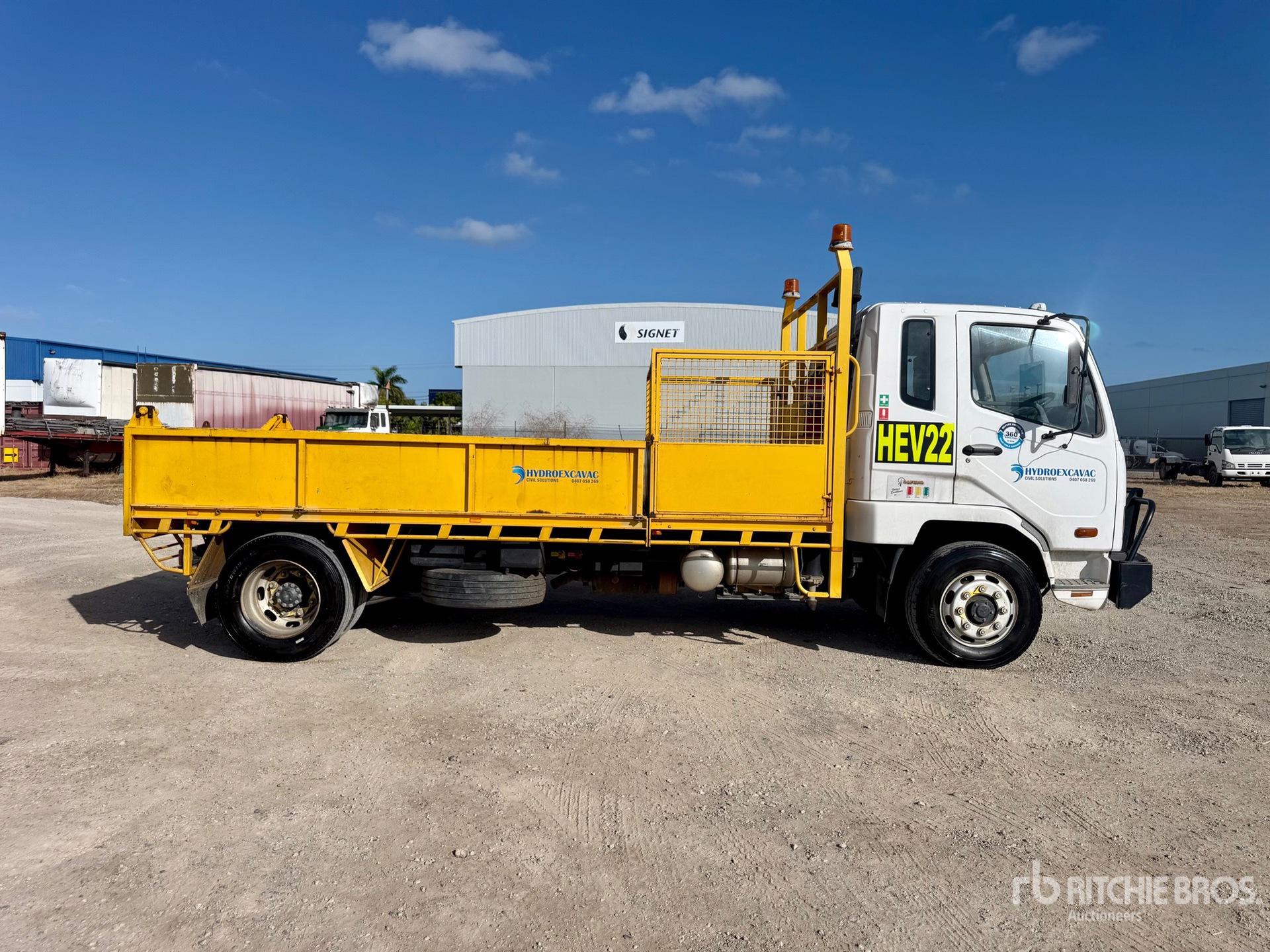 2008 Mitsubishi FM 600 FIGHTER