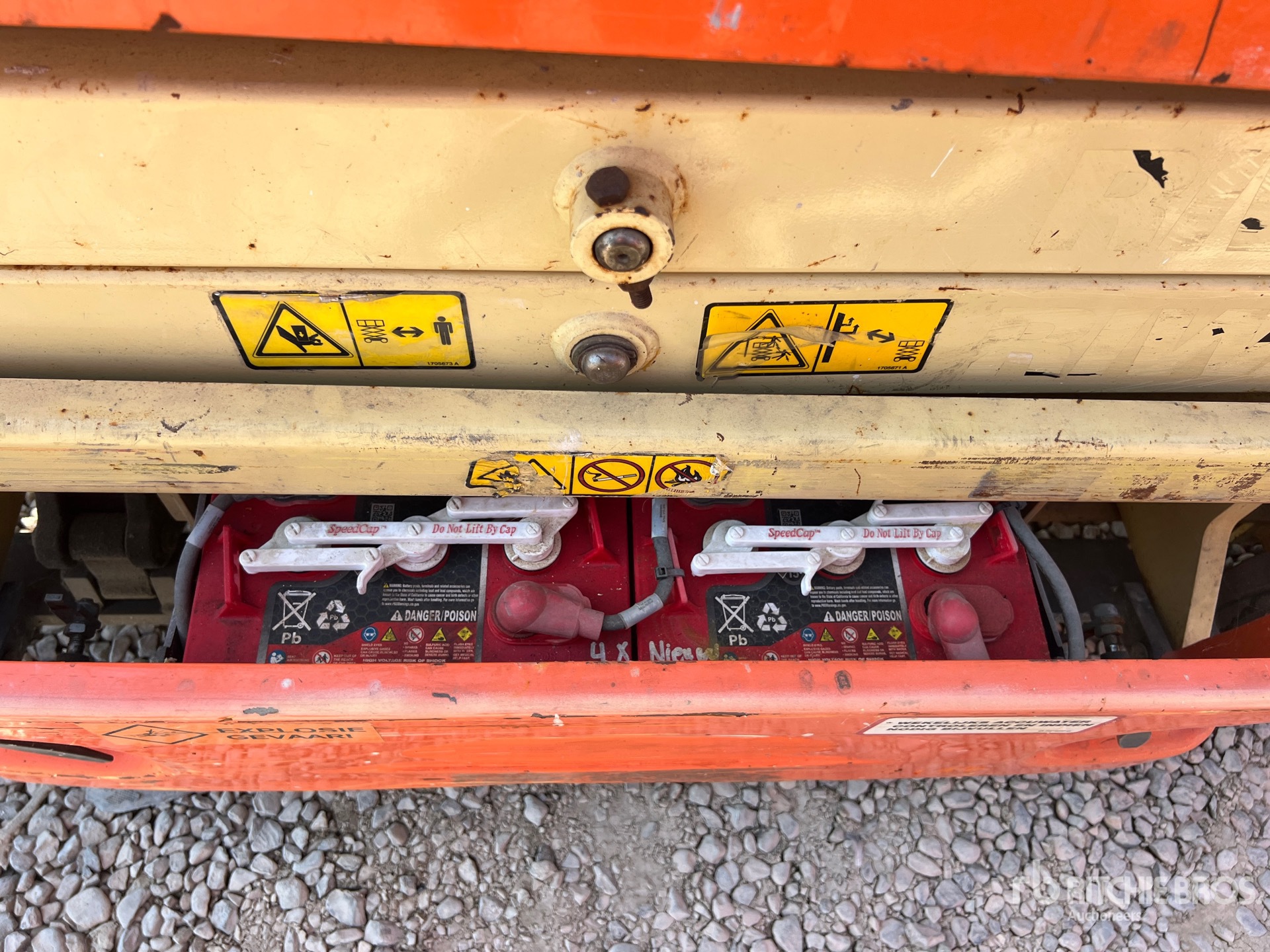 2015 JLG 1930 ES