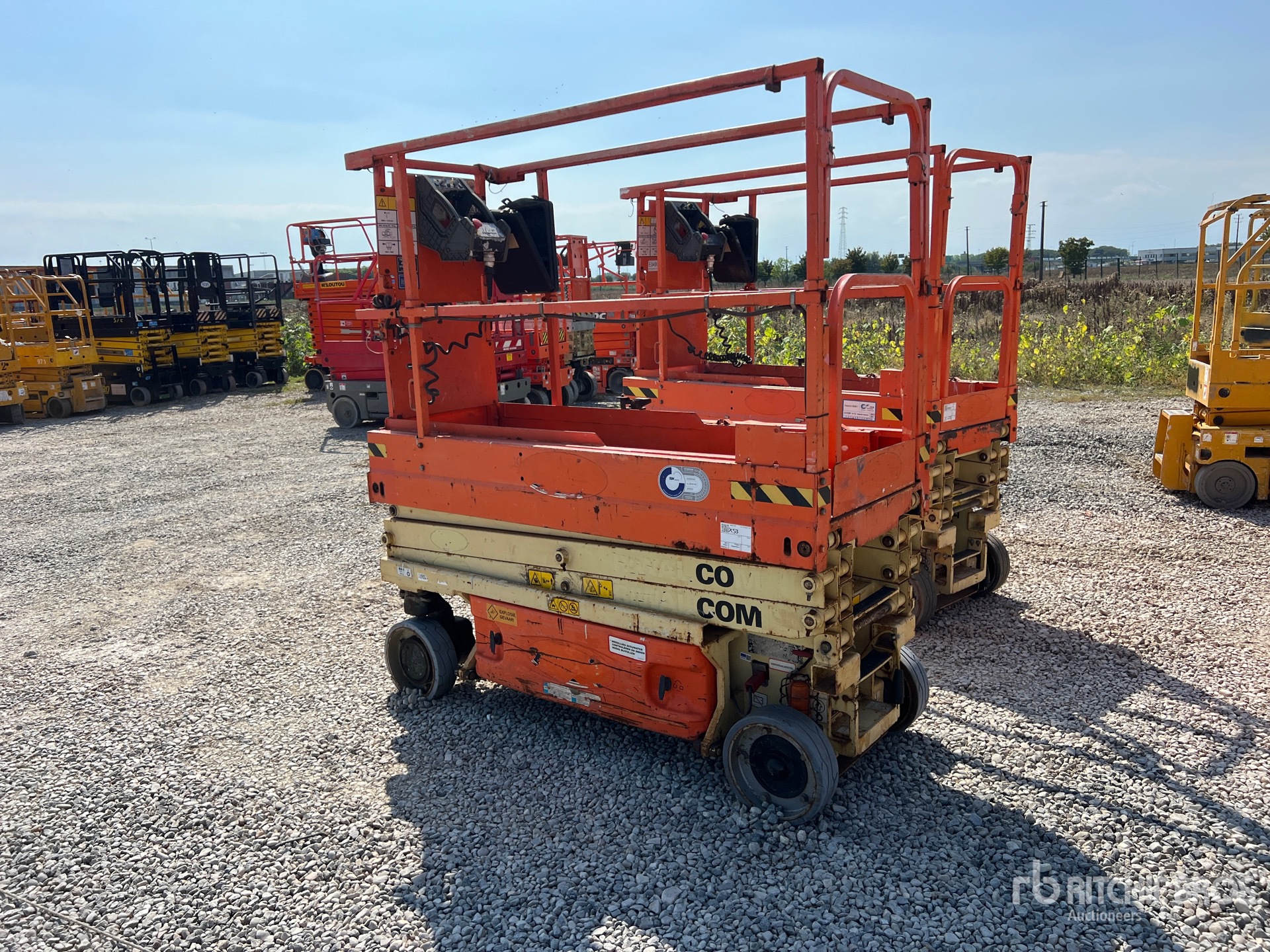 Photo of 2015 JLG 1930 ES