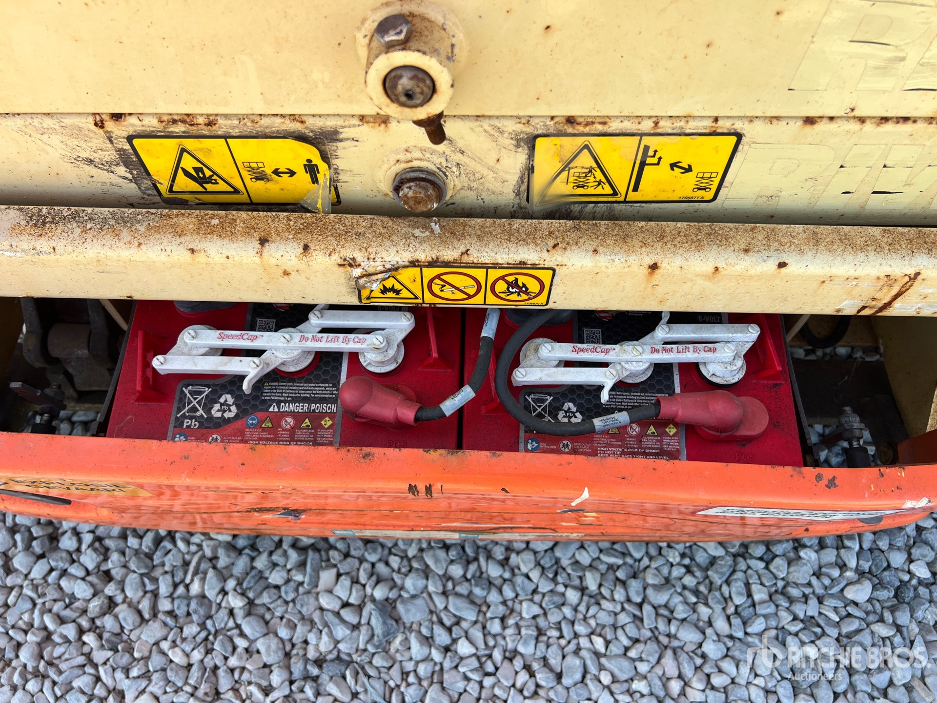 2015 JLG 1930 ES