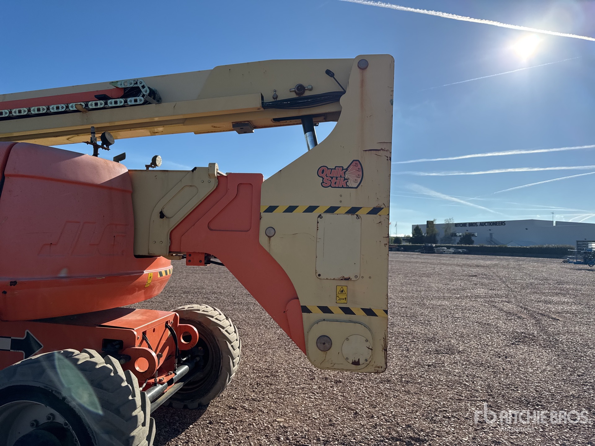 2014 JLG 800 AJ