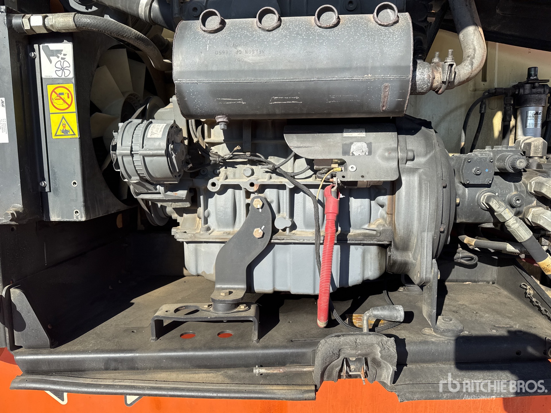 2014 JLG 800 AJ