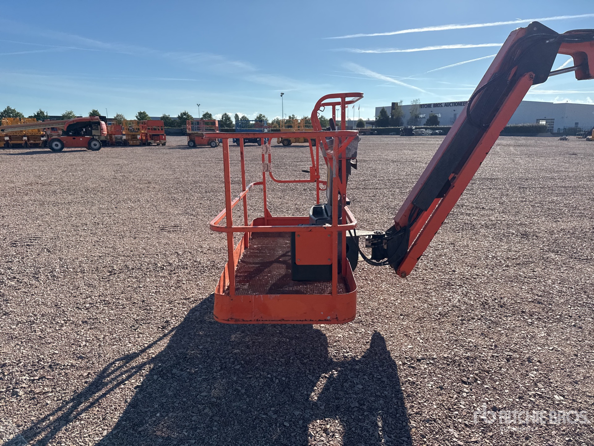2014 JLG 800 AJ