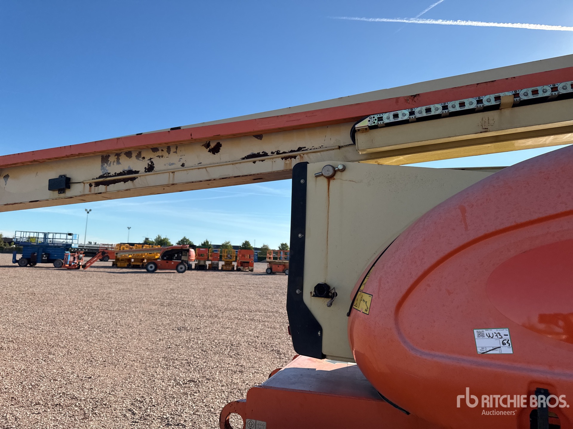 2014 JLG 800 AJ