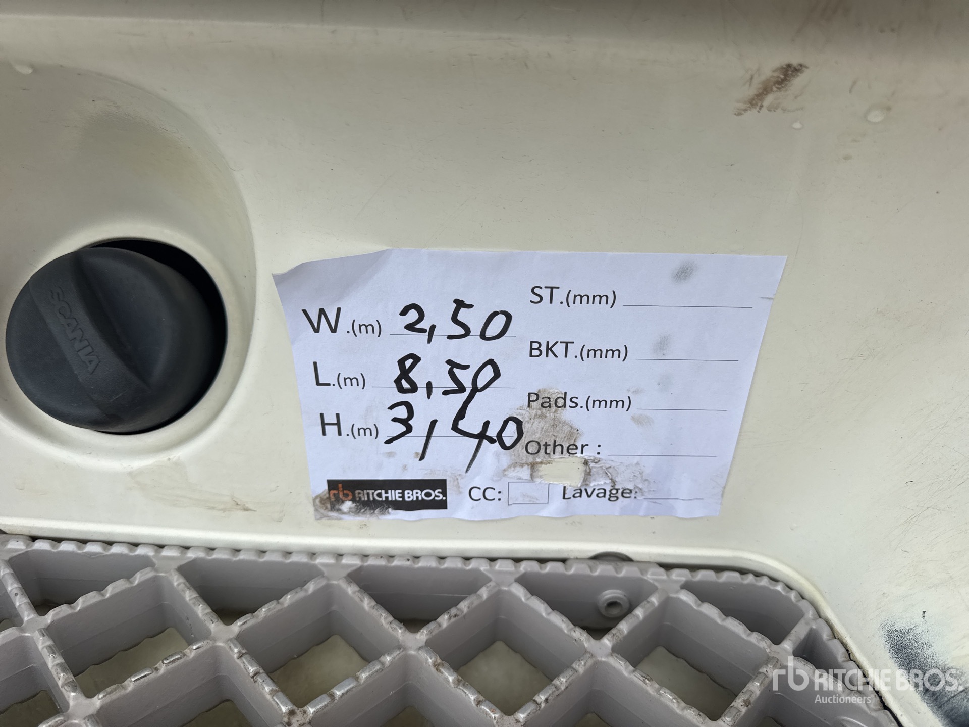 2012 Scania P360