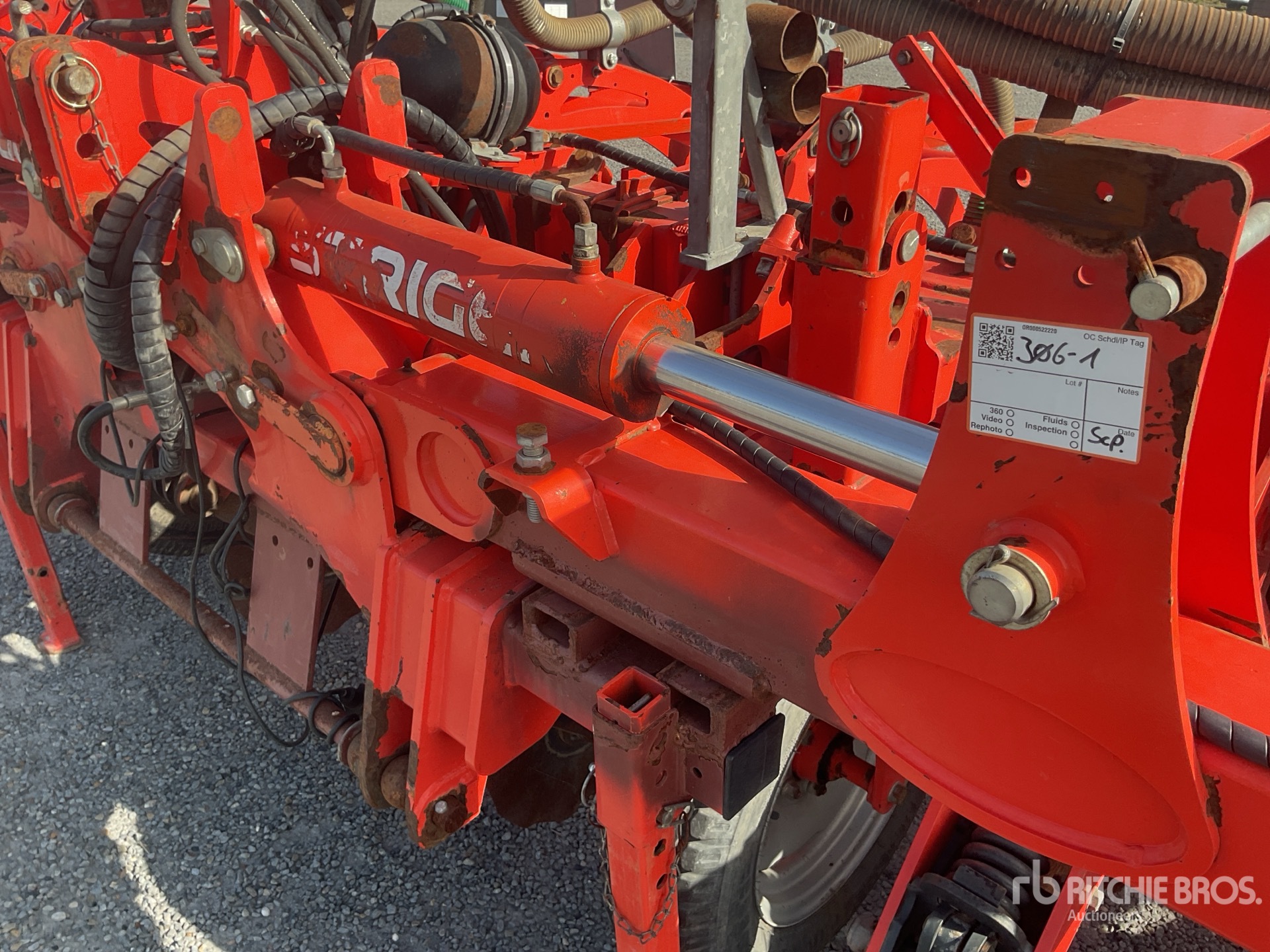 Kuhn L9000