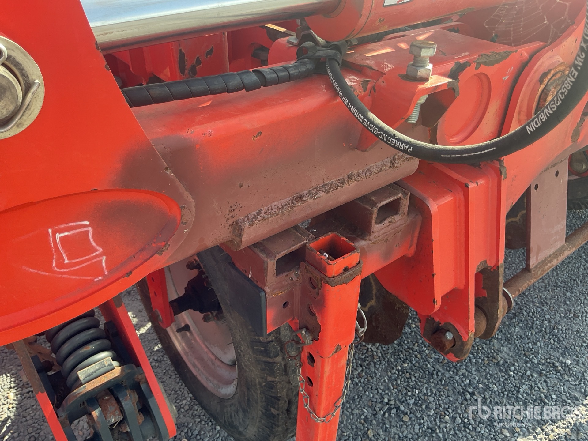 Kuhn L9000