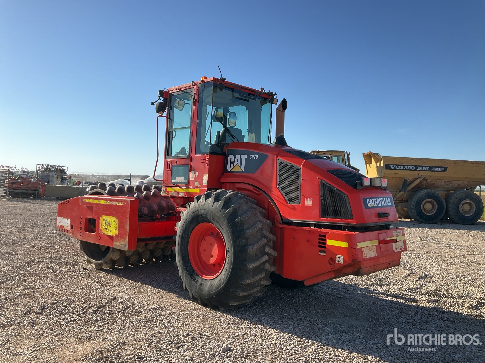 2011 Caterpillar CP76