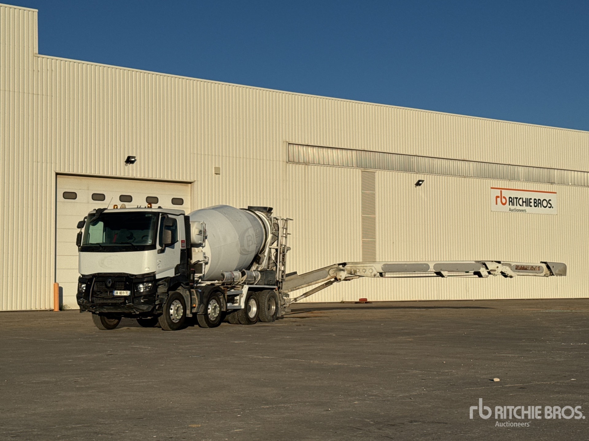 2014 Renault 8X4 CAMION TOUPIE