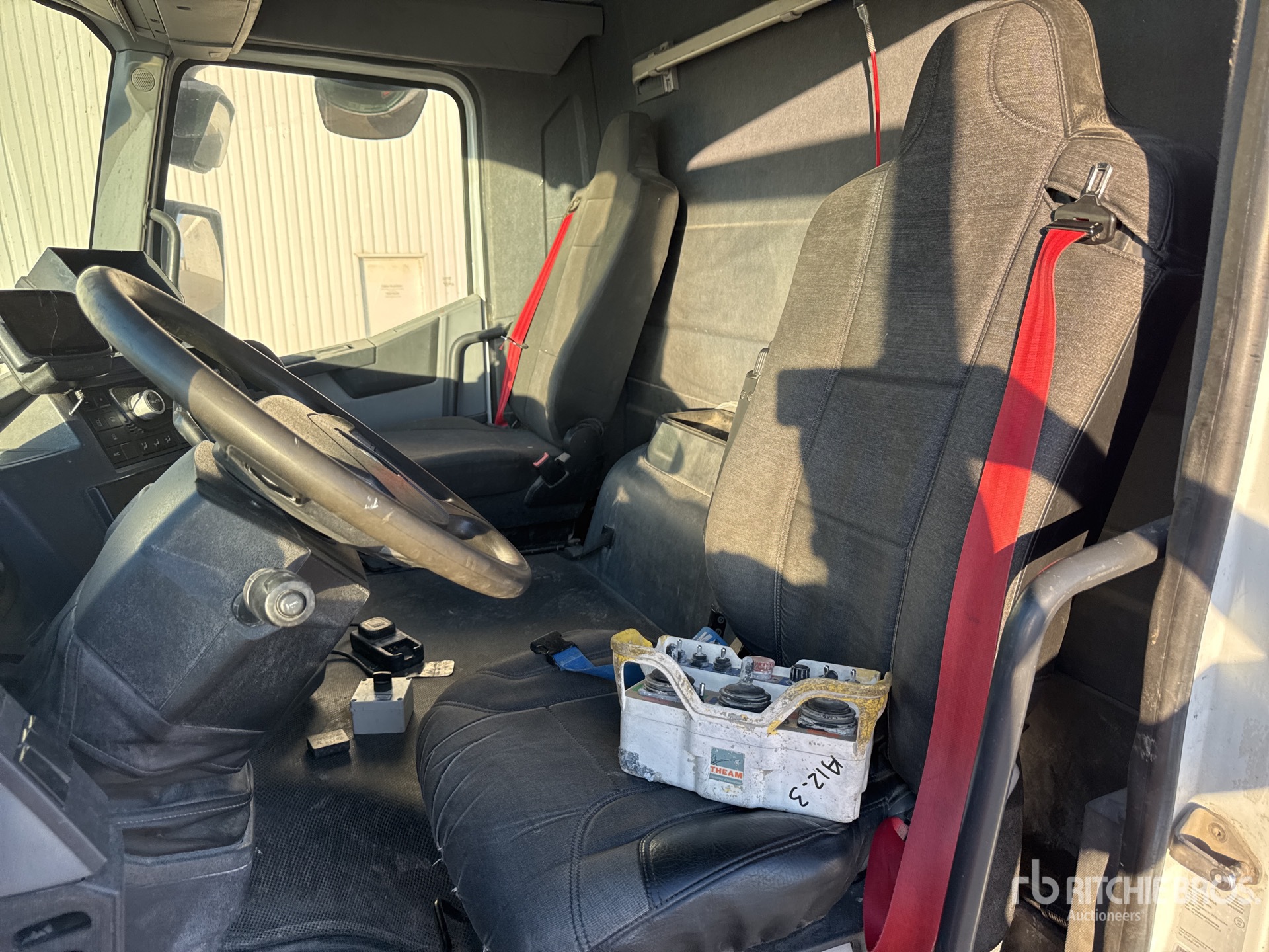 2014 Renault 8X4 CAMION TOUPIE