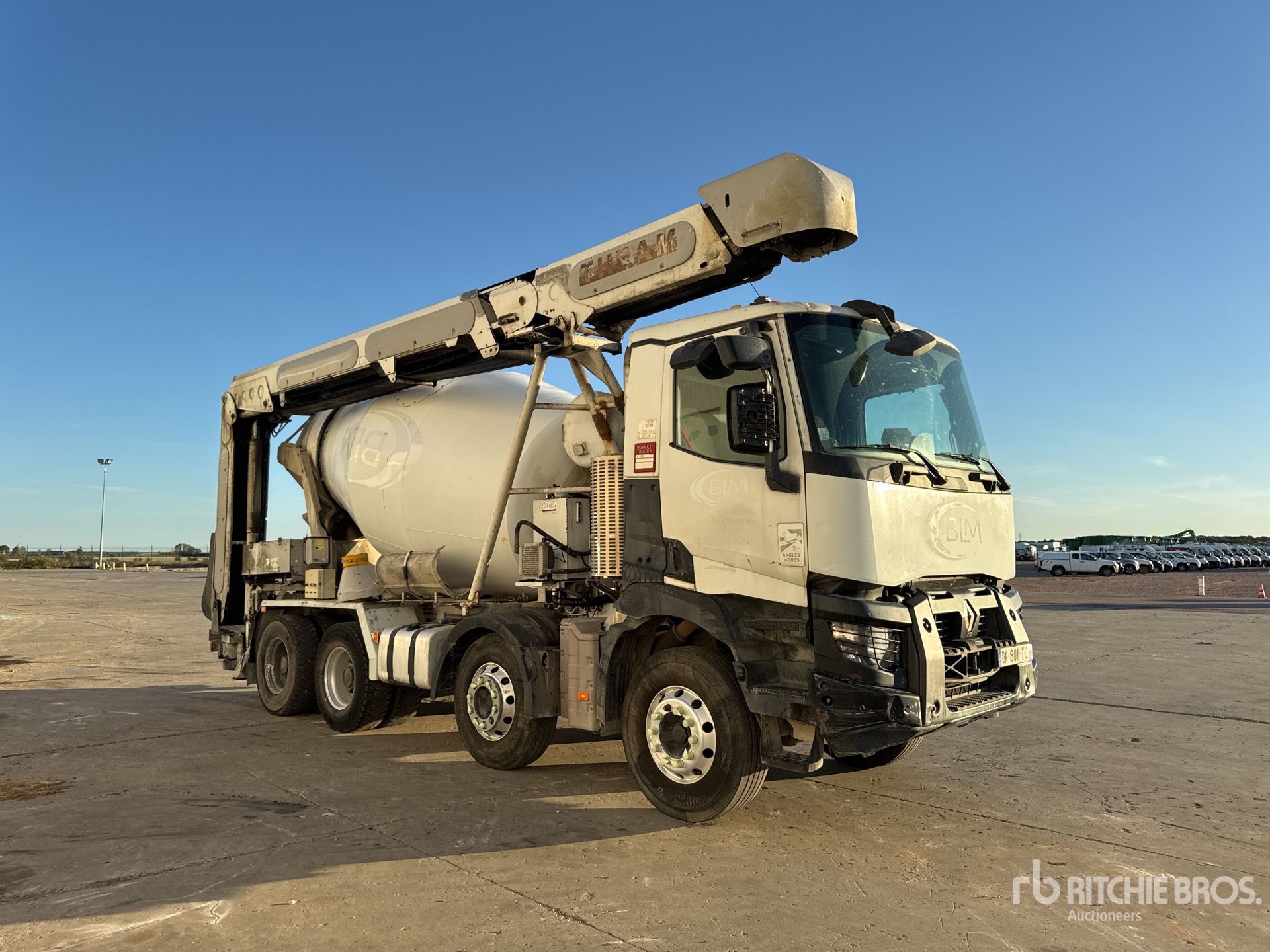2014 Renault 8X4 CAMION TOUPIE