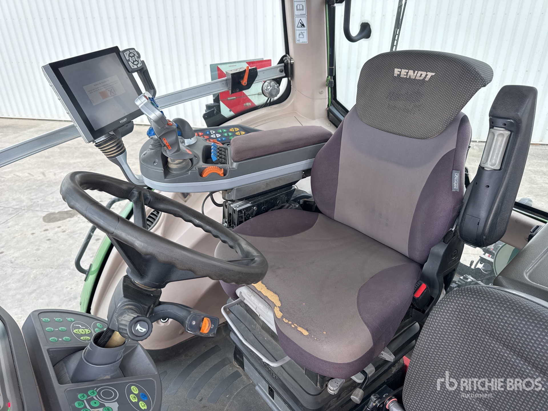 2020 Fendt 824 PROFI +