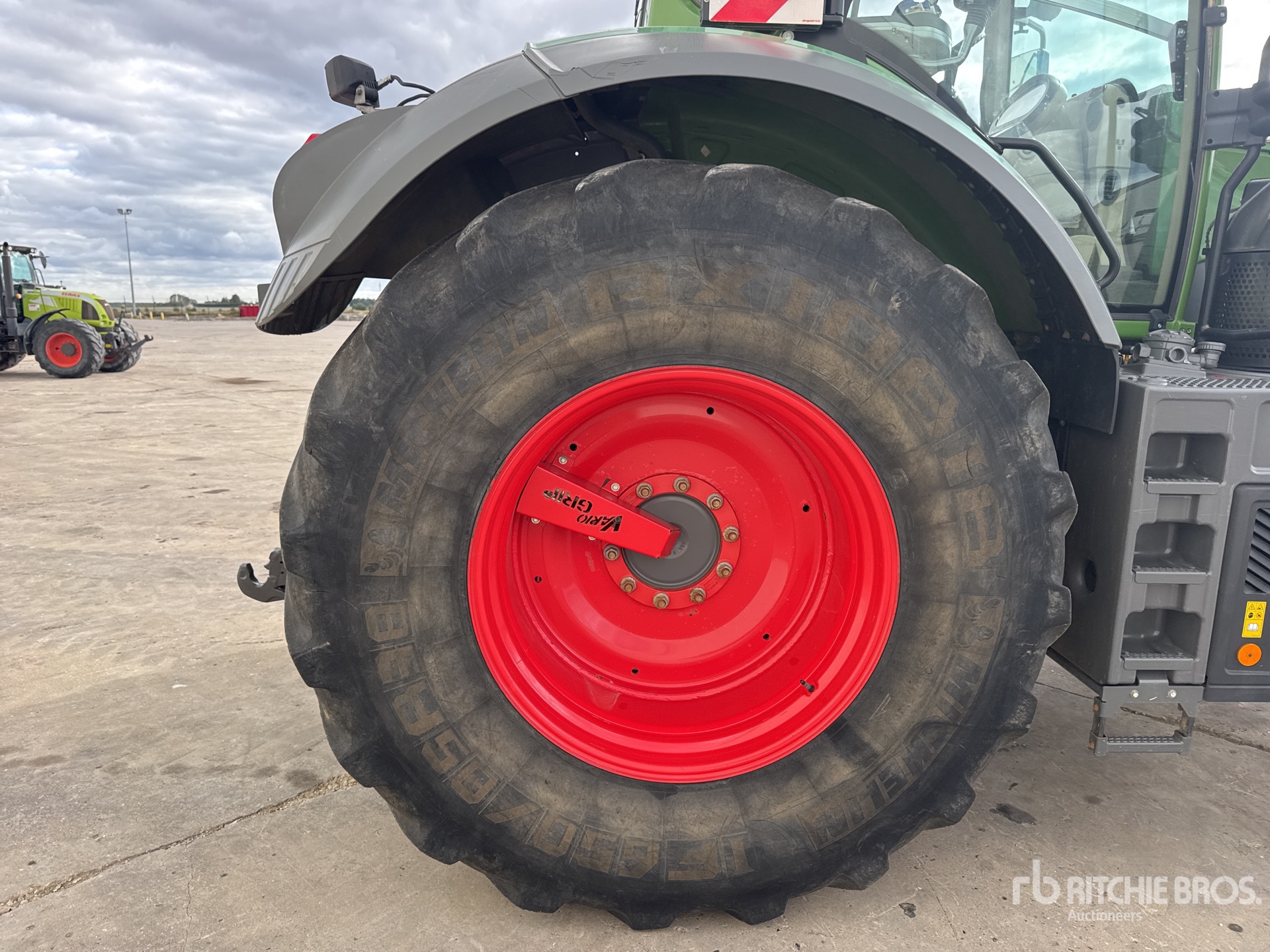 2020 Fendt 824 PROFI +