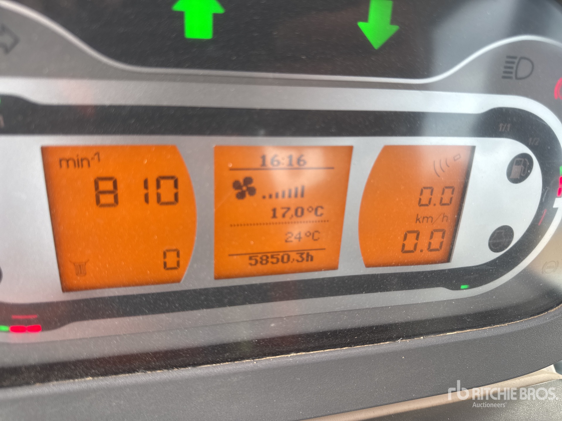 2020 Fendt 824 PROFI +