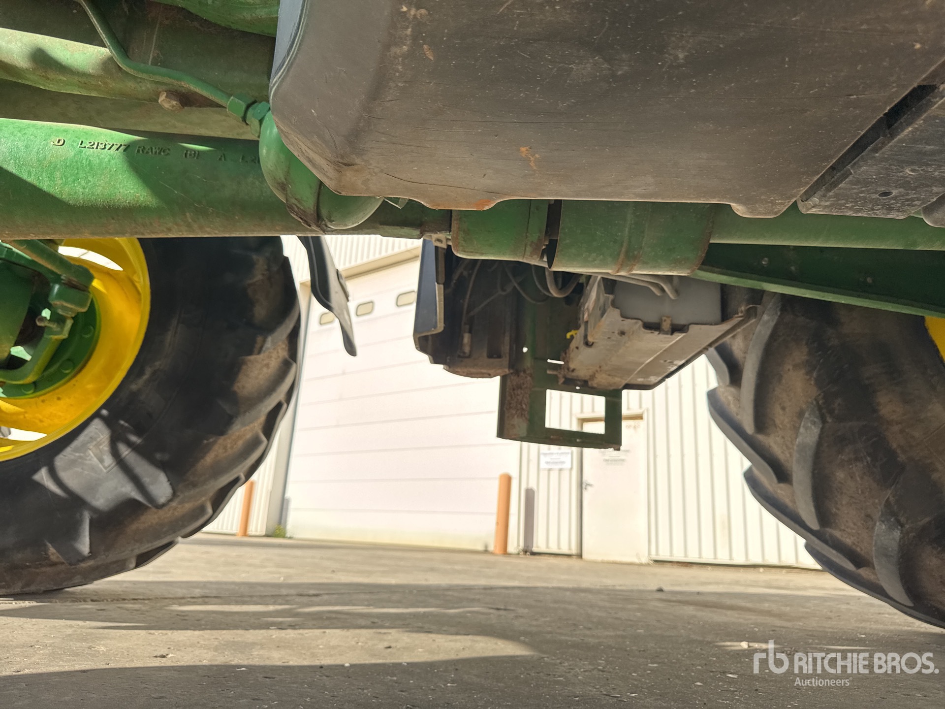 2015 John Deere 6140R