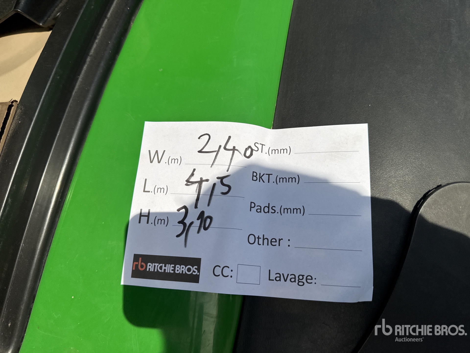 2015 John Deere 6140R