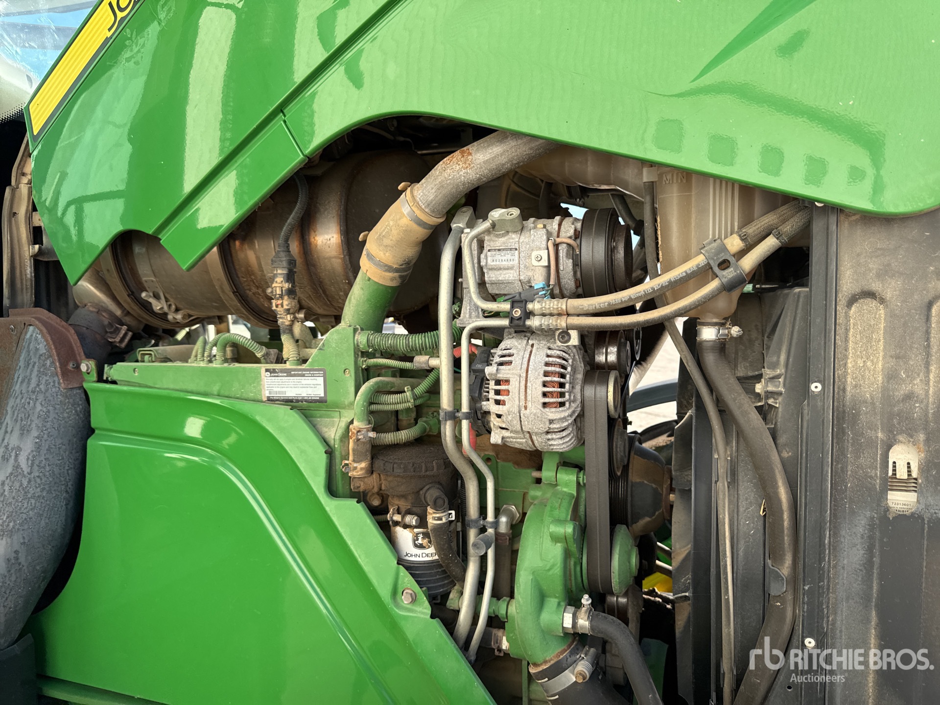 2015 John Deere 6140R