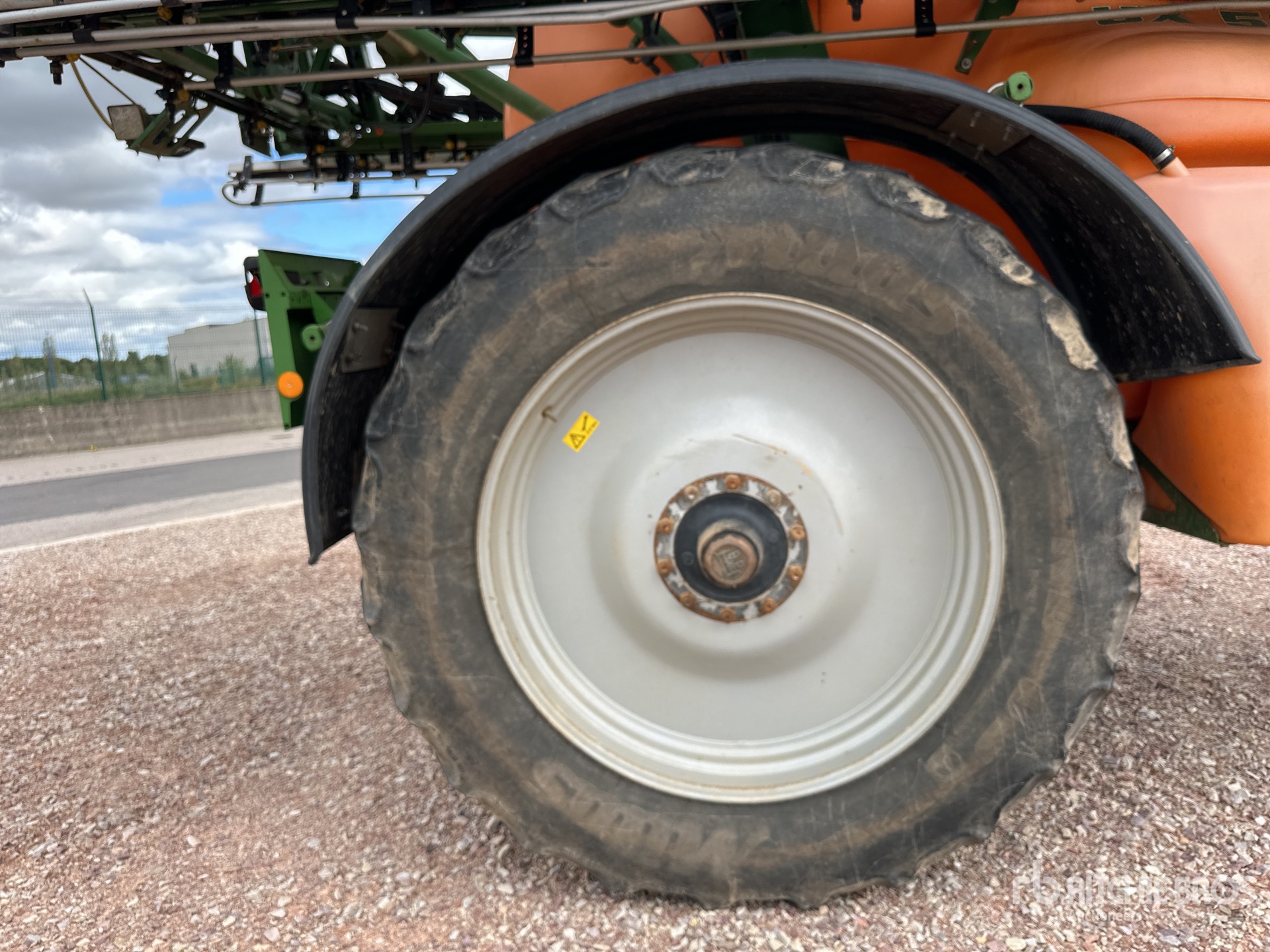 2011 Amazone UX 5200 SUPER