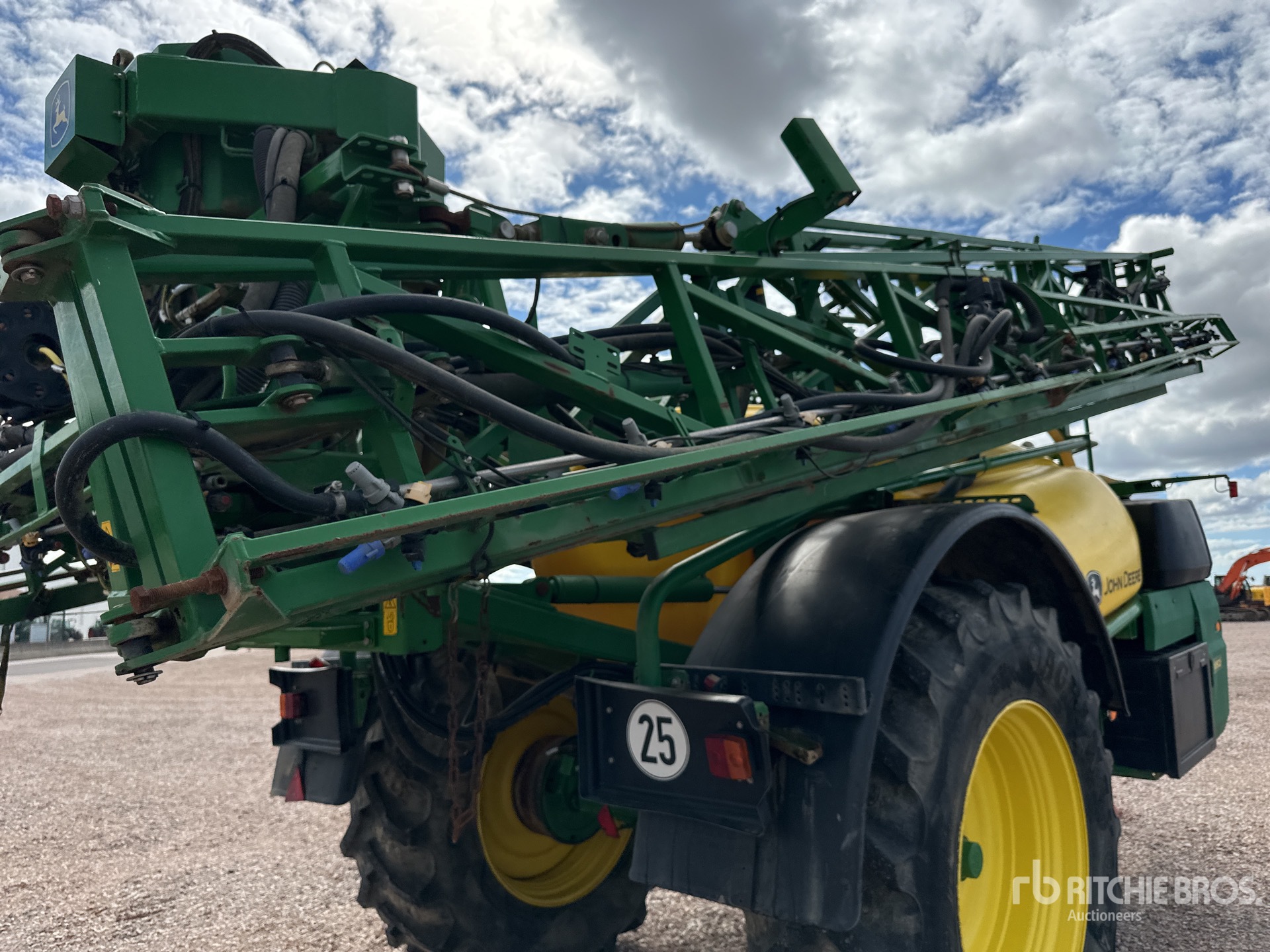 2015 John Deere M952I