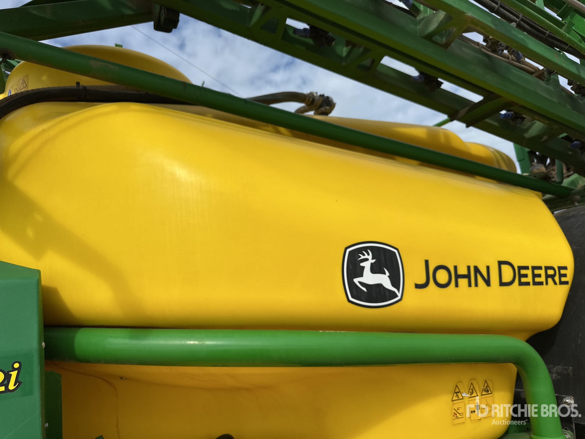 2015 John Deere M952I