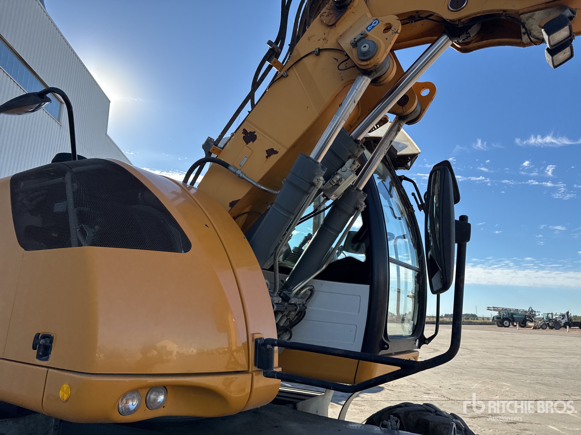 2014 Liebherr 914 COMPACT