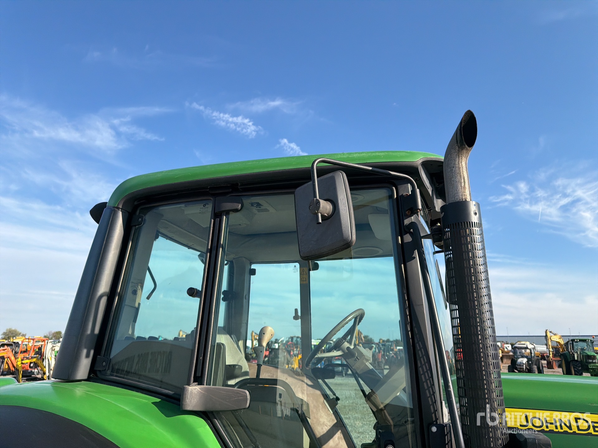 2011 John Deere 6630